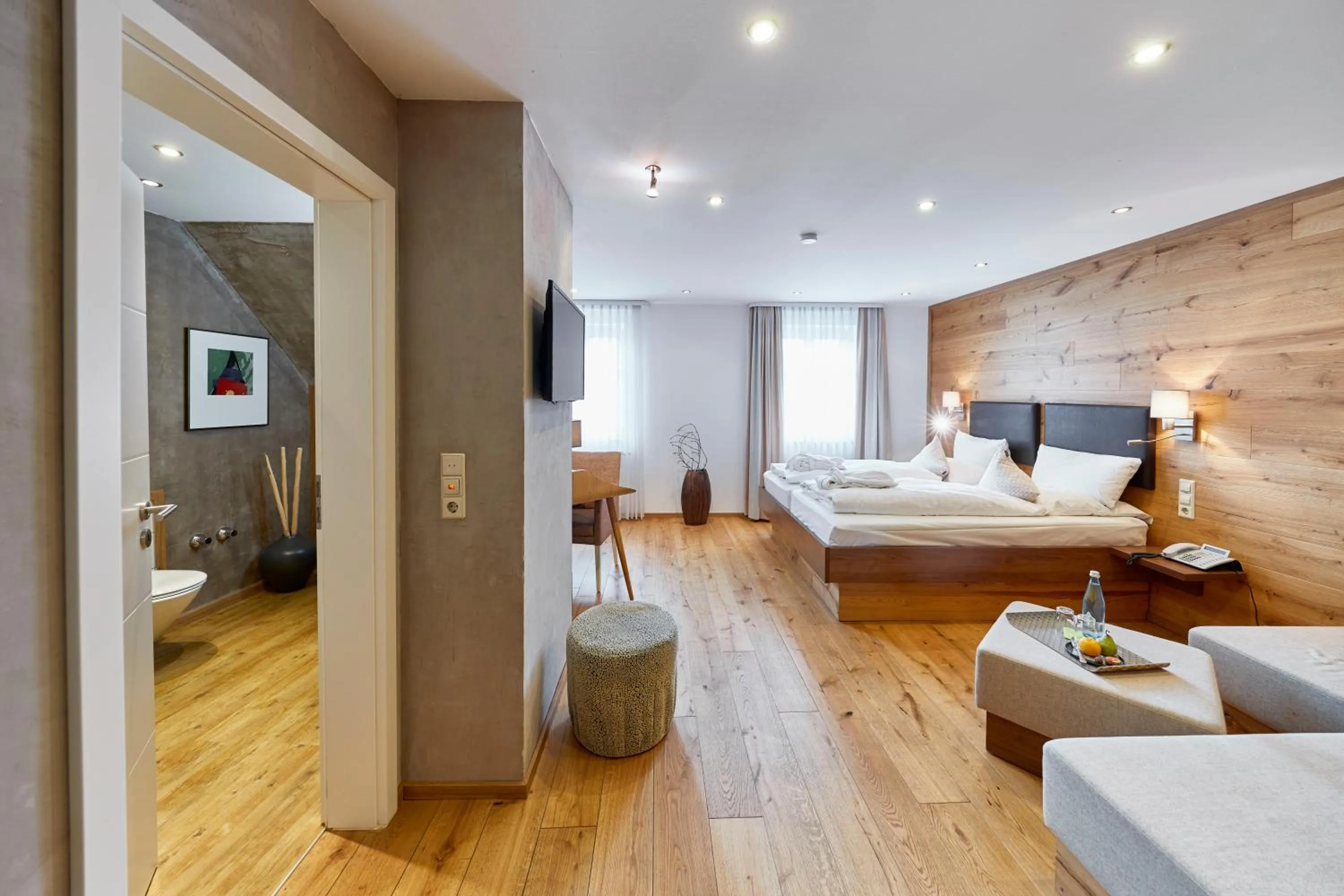 Photo of the whole room, Bed in Die Reichsstadt - Hotel Spa und Restaurant