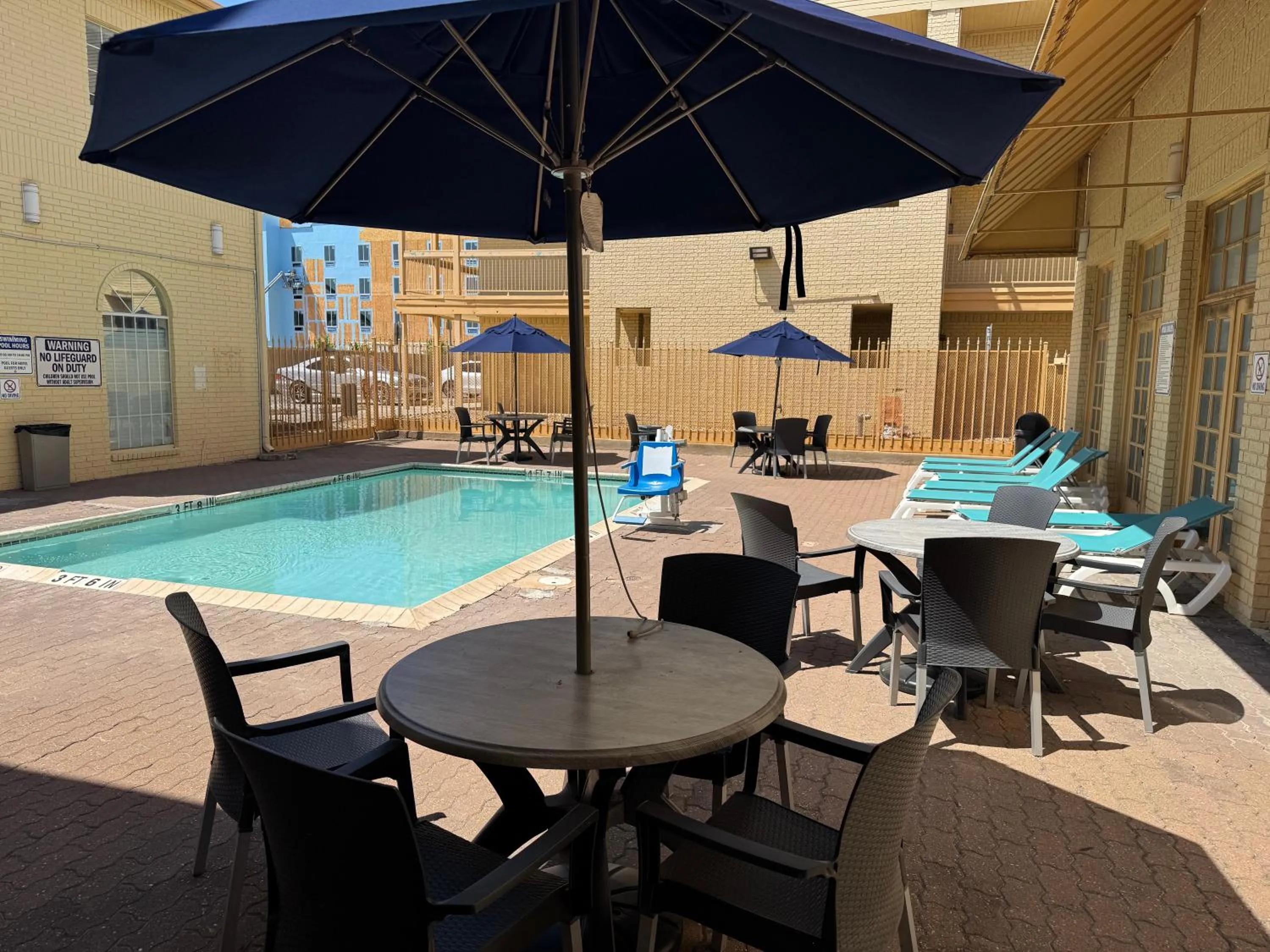 Swimming pool in Days Inn by Wyndham Georgetown
