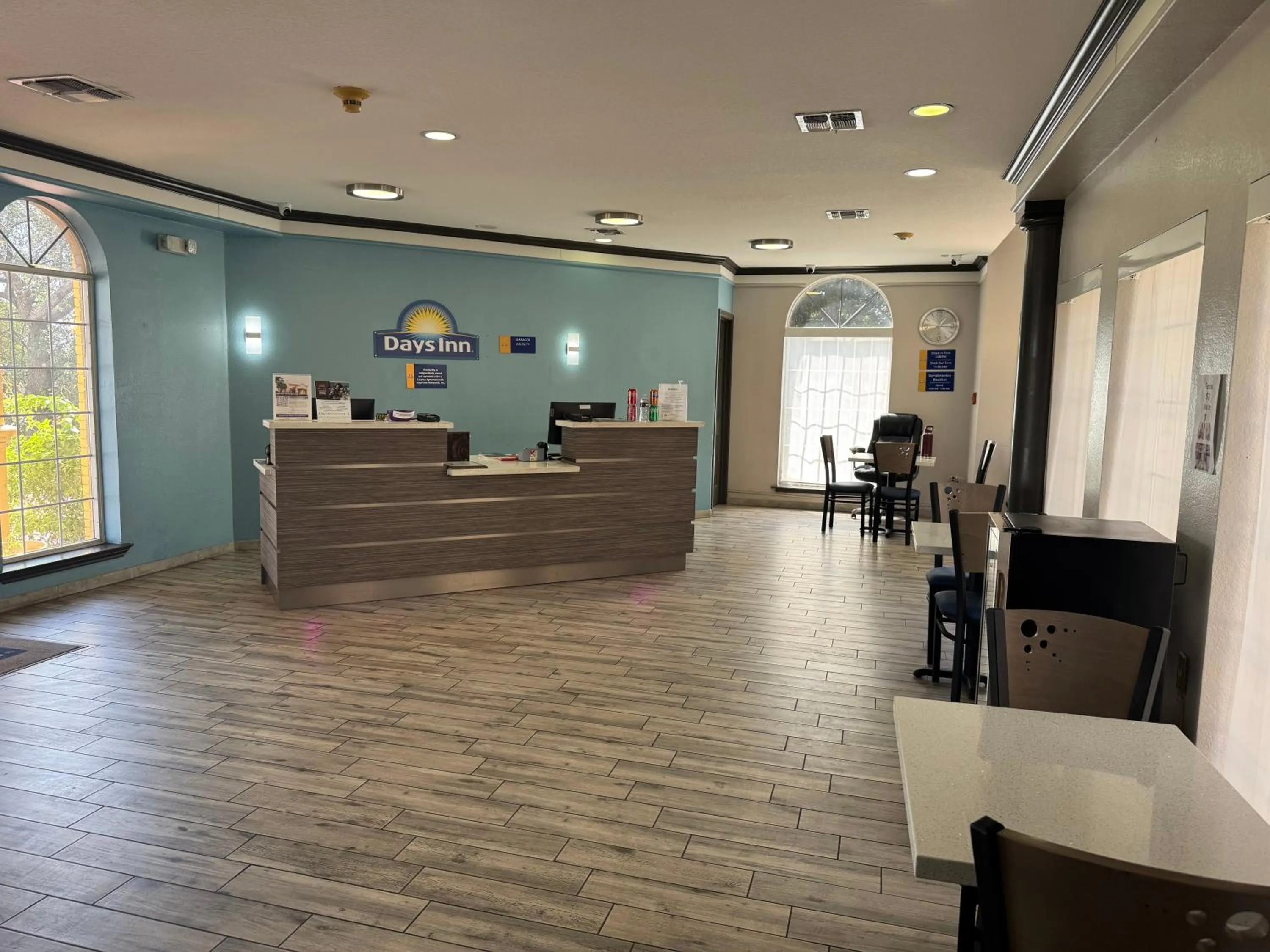 Lobby or reception in Days Inn by Wyndham Georgetown