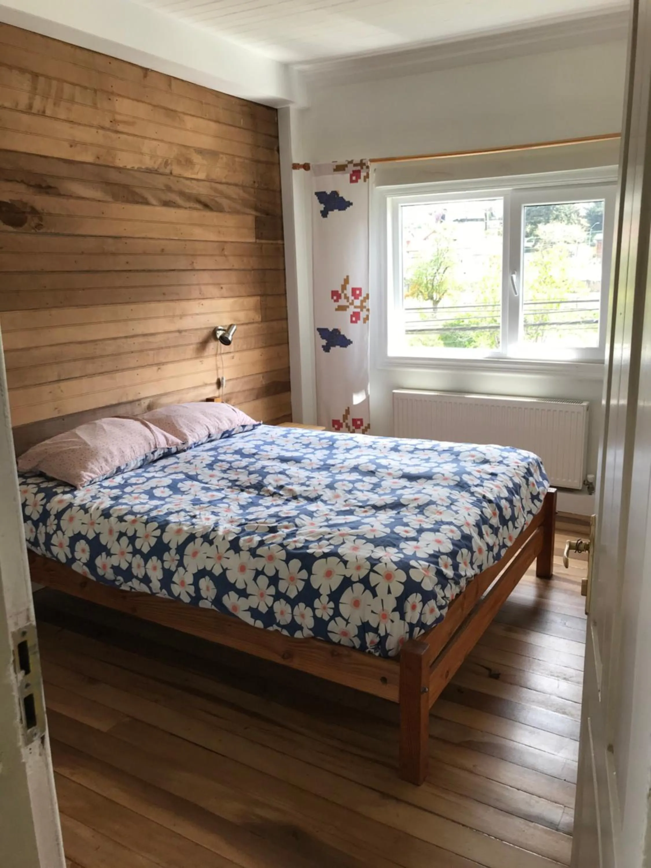 Double Room with Private External Bathroom in Hostal Compass del Sur