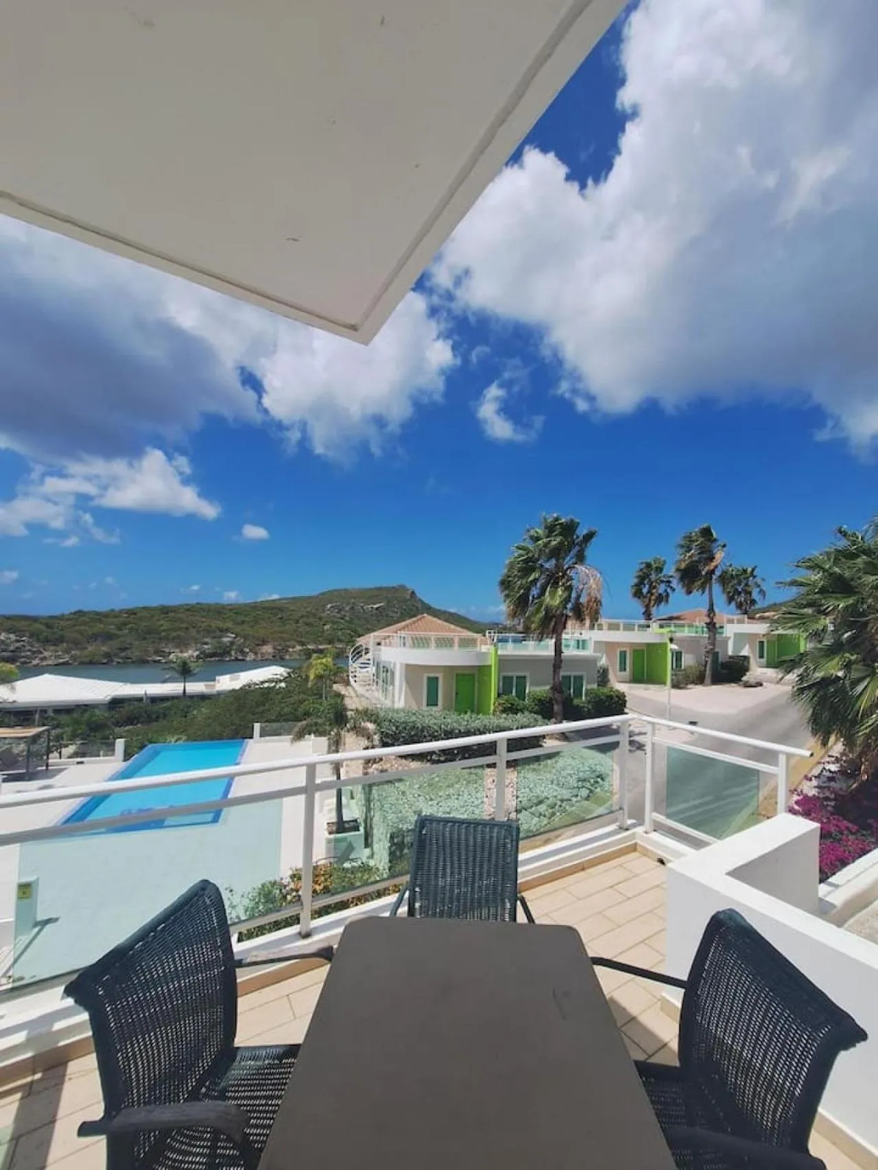 Piscadera Harbour Village