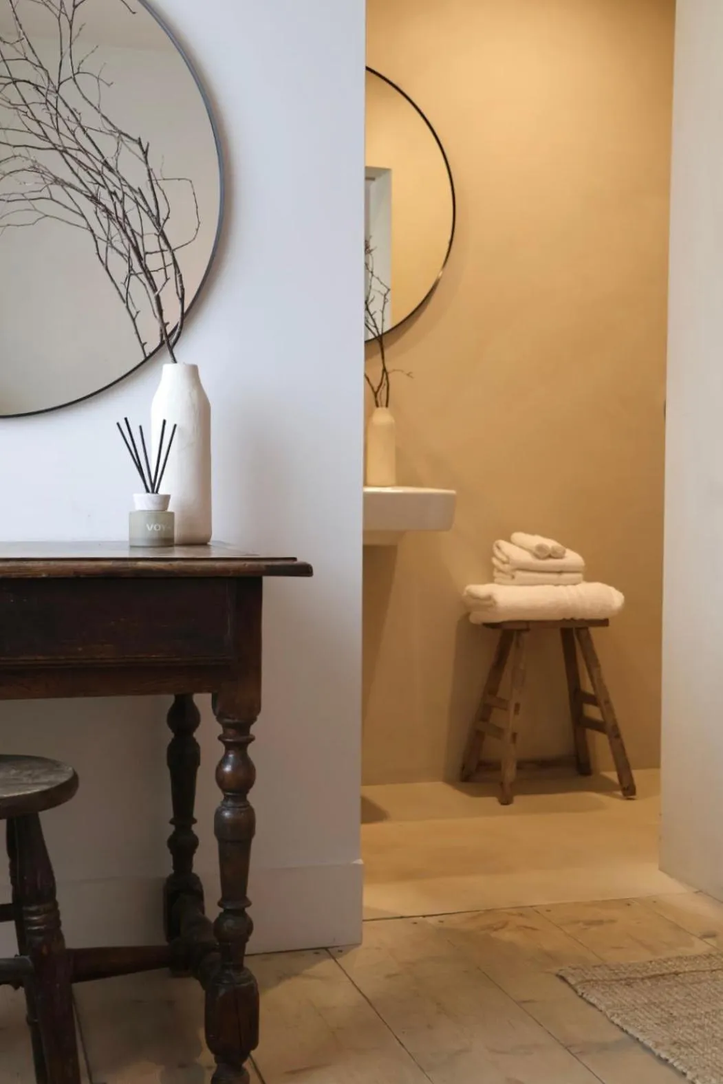 Shower in Fiddle + Bow Hotel