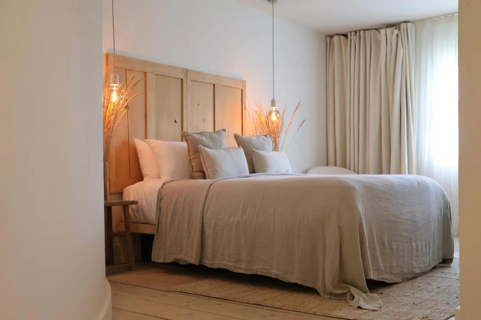 Bed in Fiddle + Bow Hotel