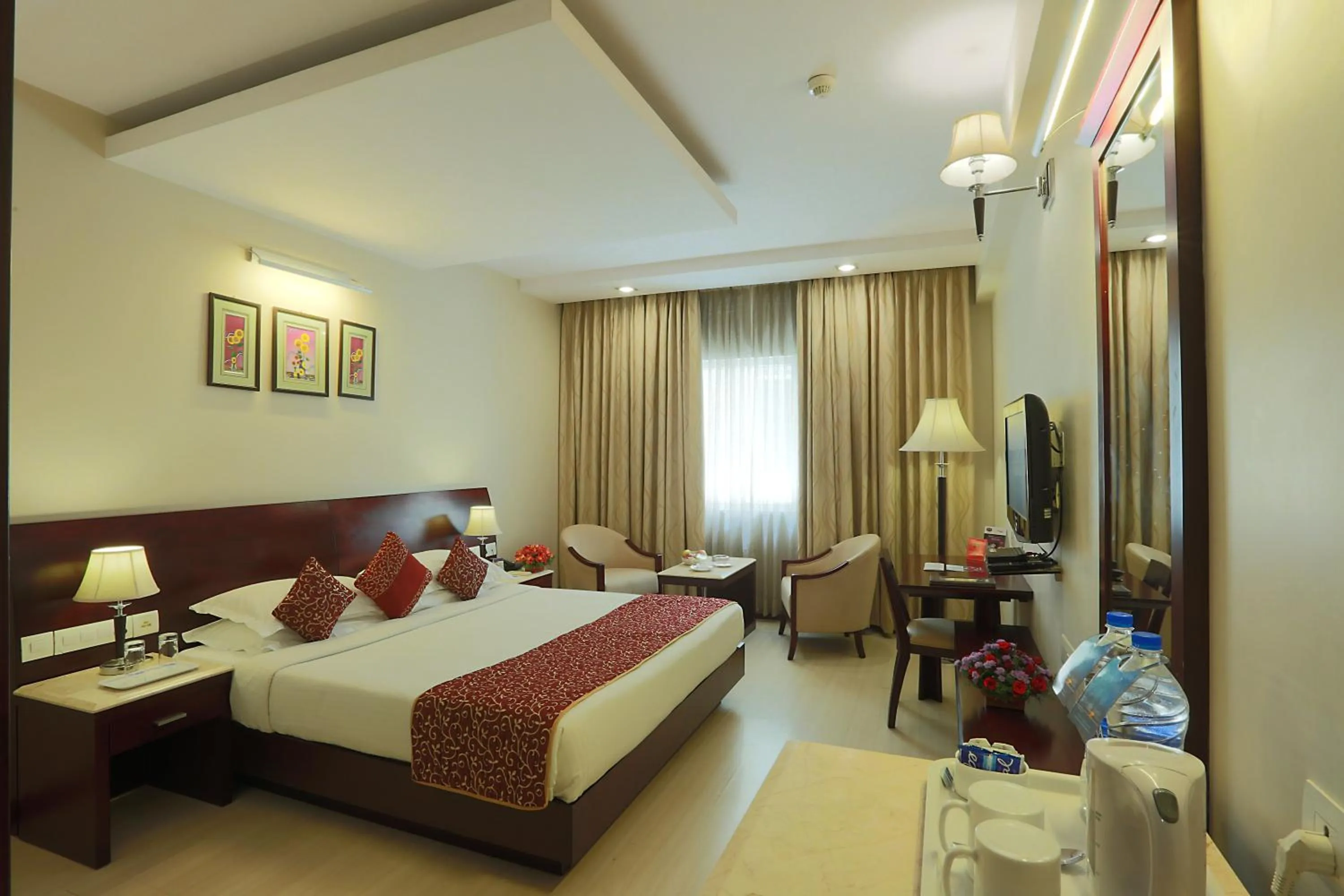 Photo of the whole room in Hotel Abhimaani Vasathi, Rajajinagar