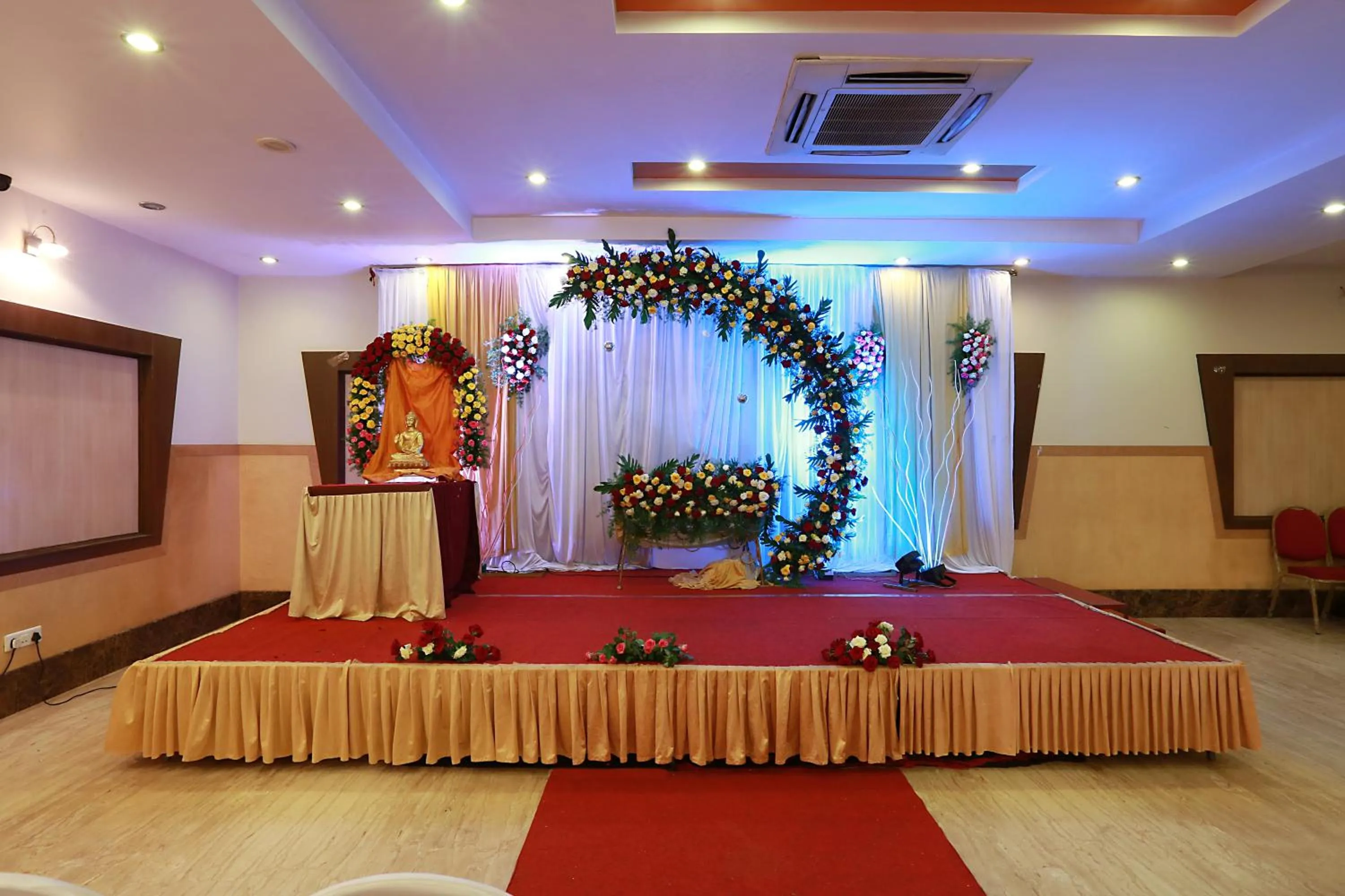 Banquet/Function facilities in Hotel Abhimaani Vasathi, Rajajinagar
