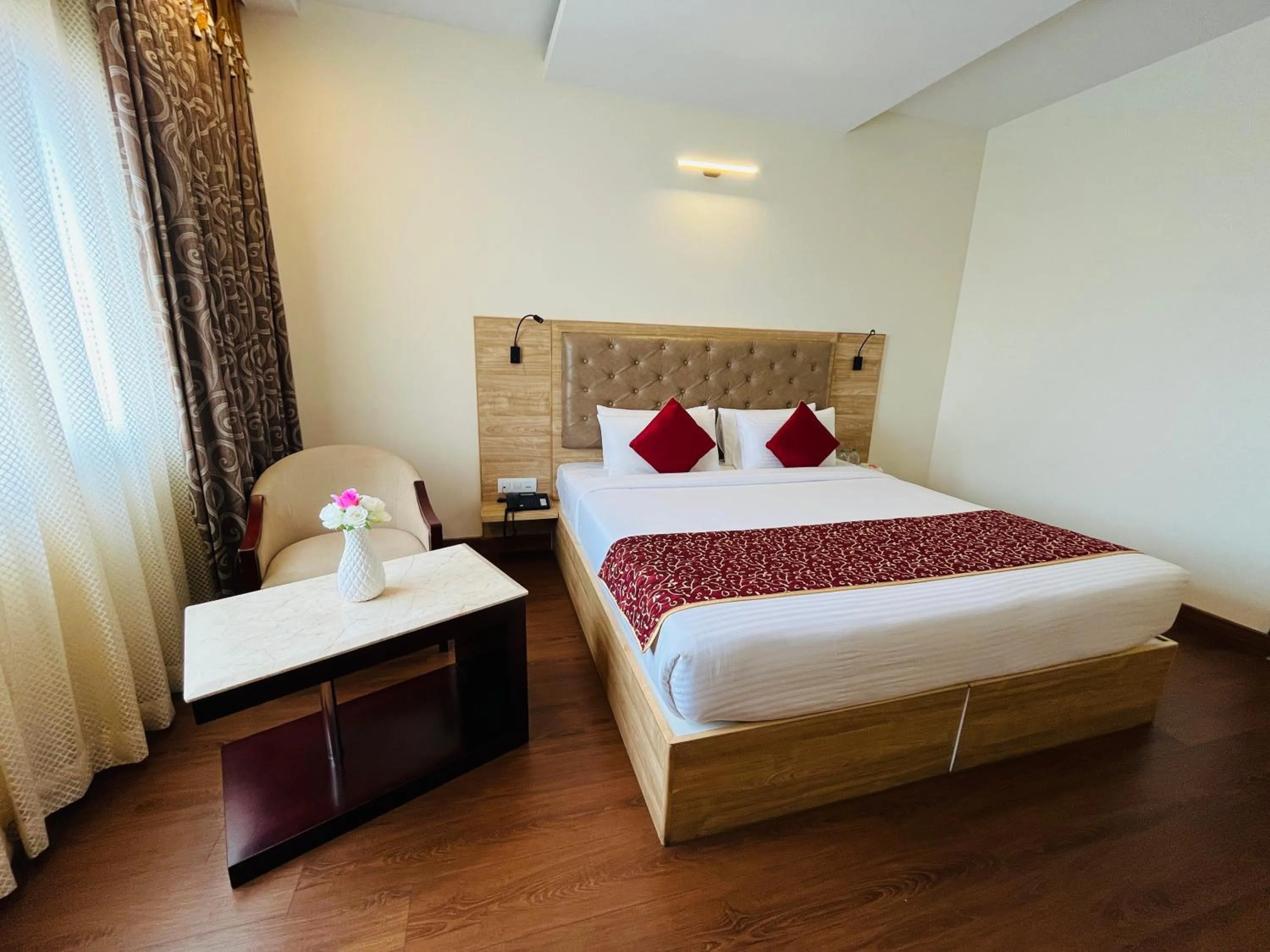 Bedroom in Hotel Abhimaani Vasathi, Rajajinagar