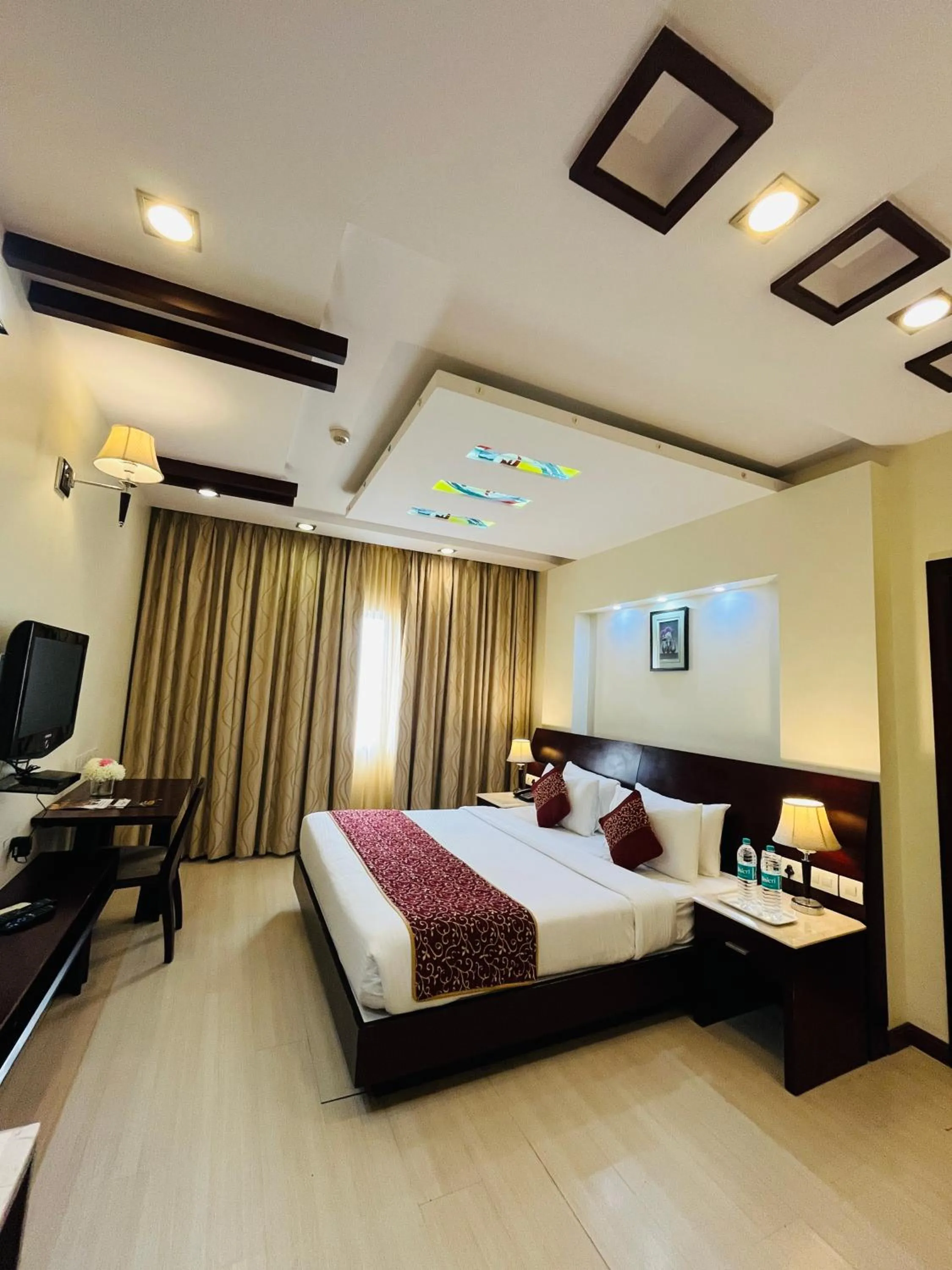 Bedroom in Hotel Abhimaani Vasathi, Rajajinagar
