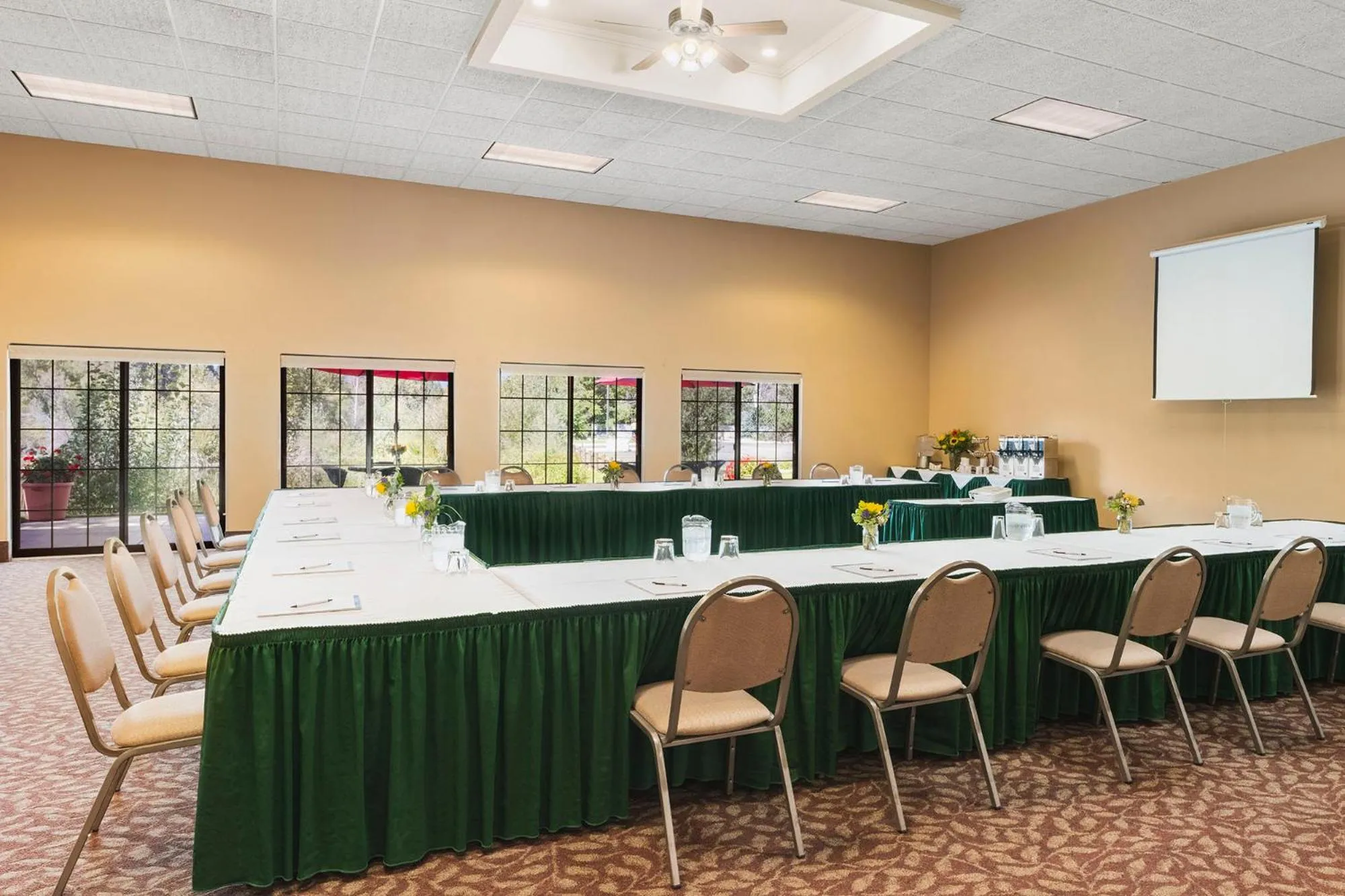 Banquet/Function facilities in Bitterroot River Inn and Conference Center
