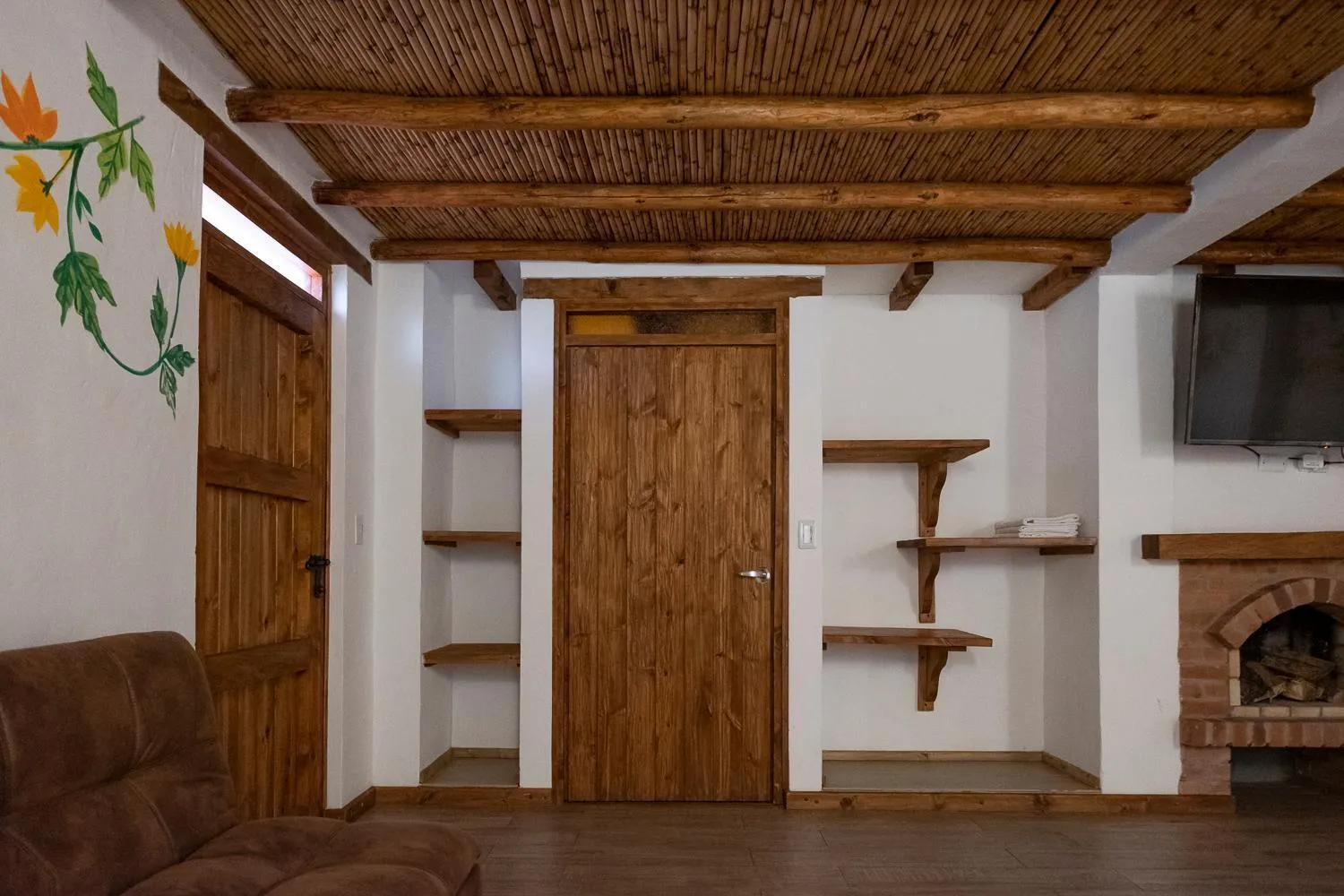 wardrobe in Hotel Spa Casa de Adobe Villa de Leyva