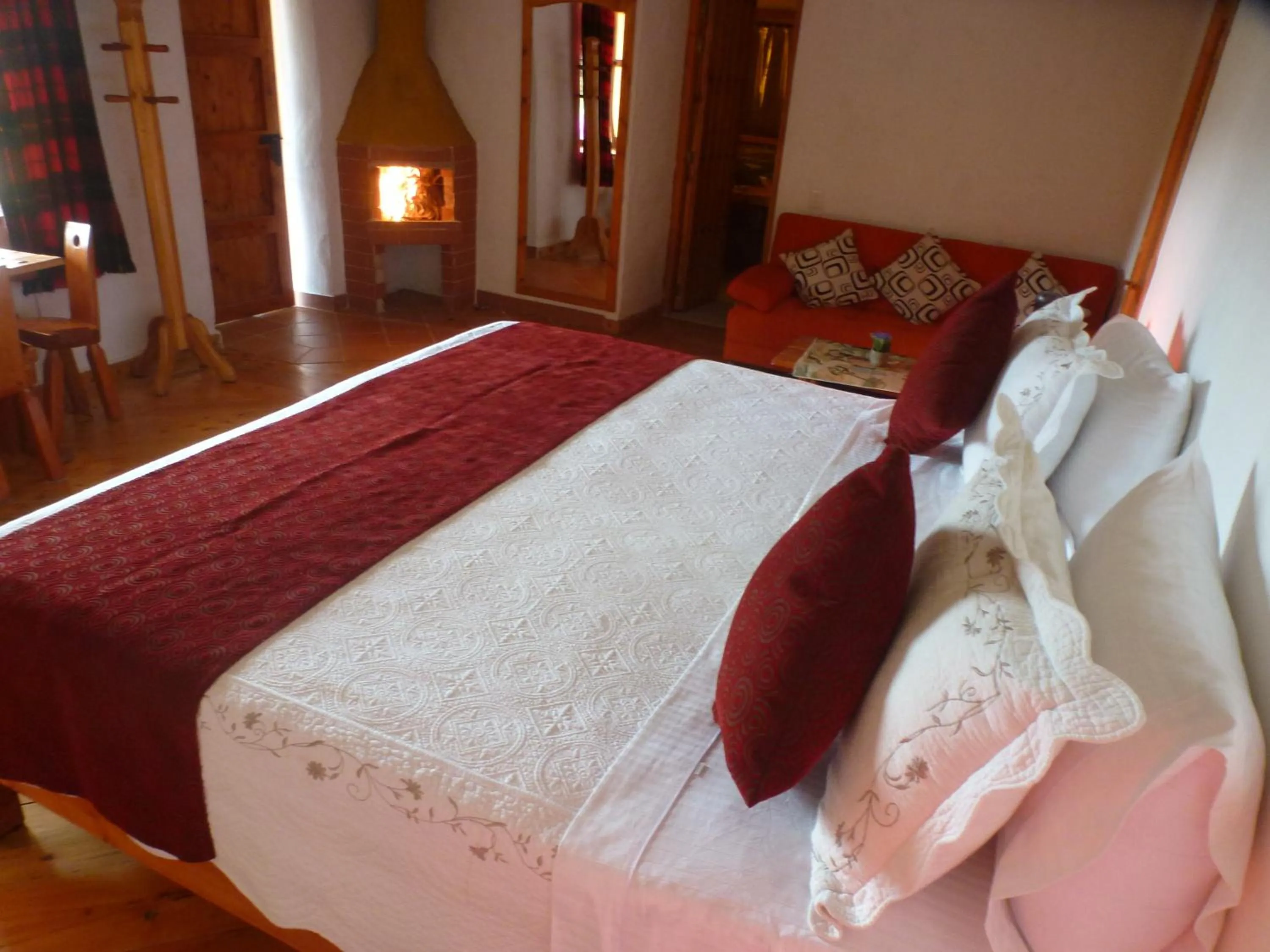 Photo of the whole room, Bed in Hotel Spa Casa de Adobe Villa de Leyva