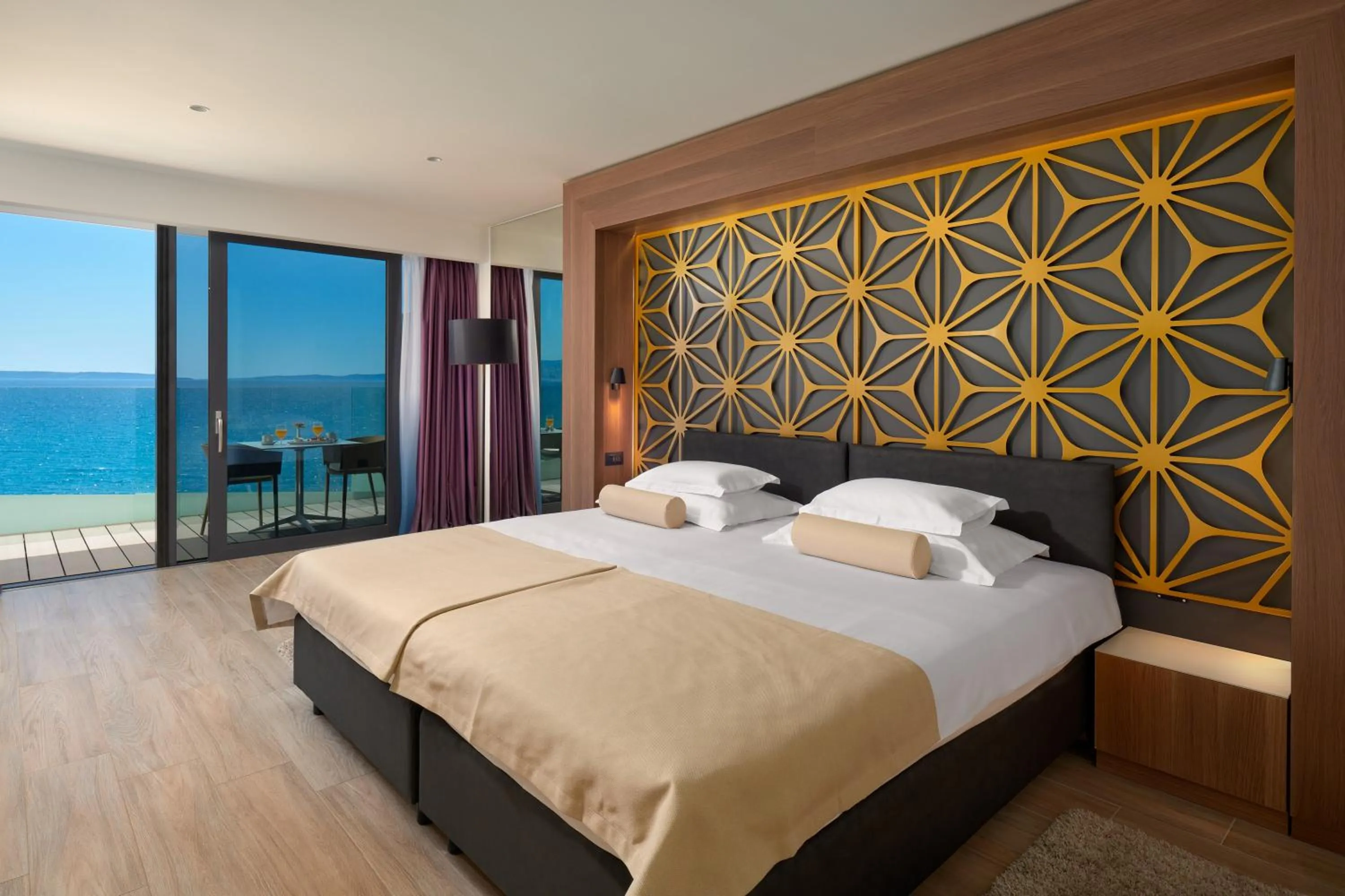 Bed in Amphora Hotel