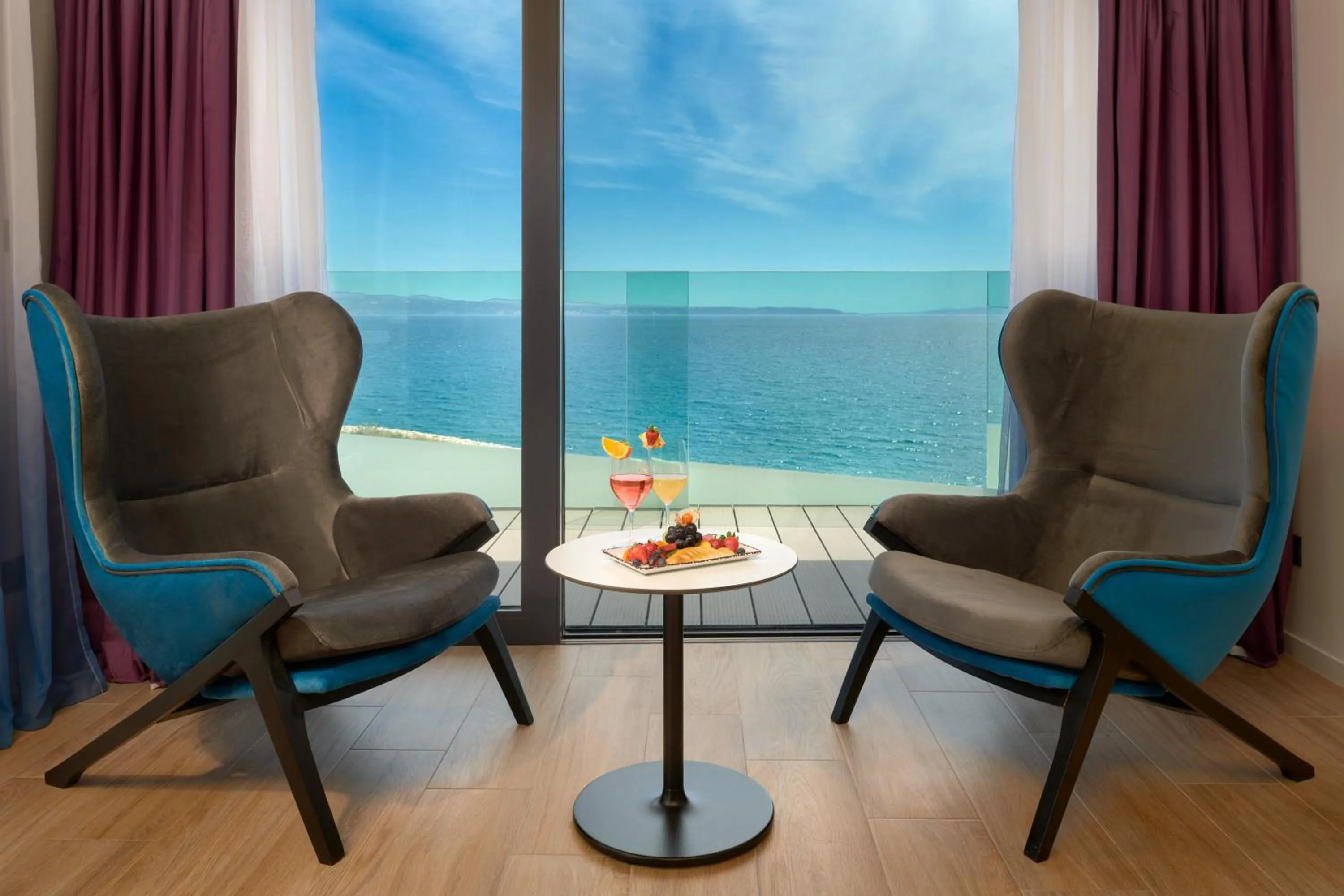 Seating area in Amphora Hotel