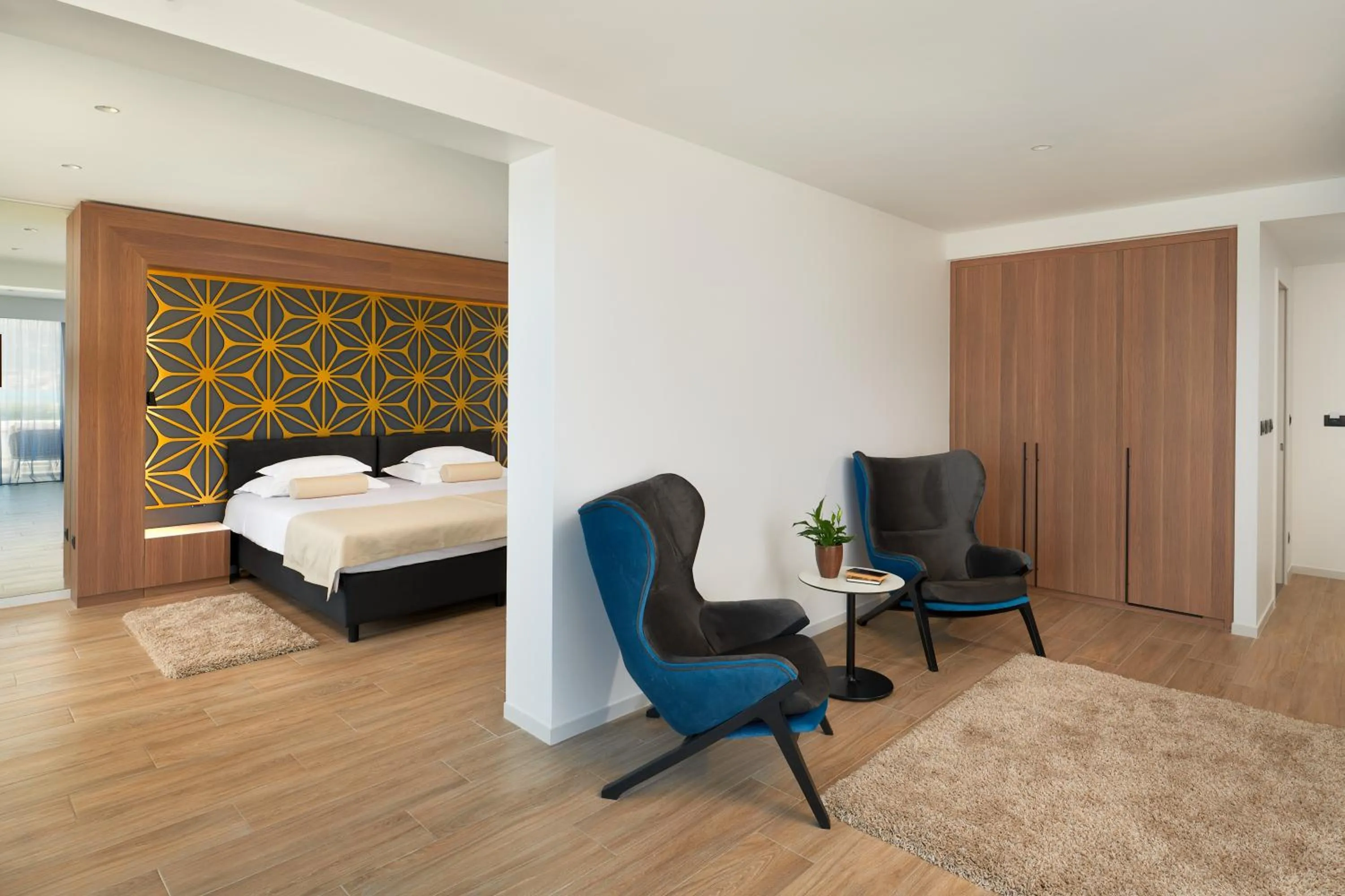 Bed in Amphora Hotel