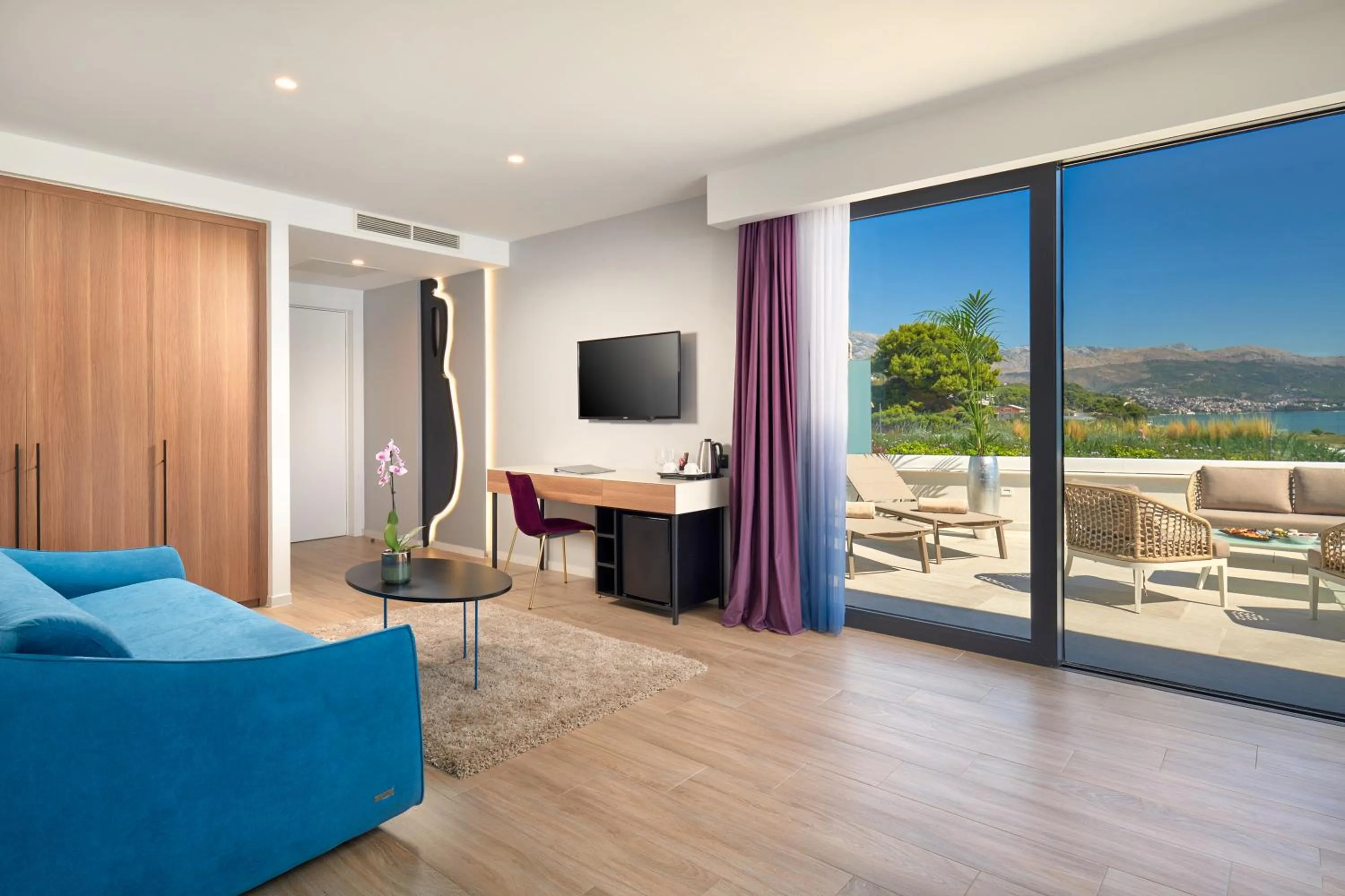 Seating area in Amphora Hotel