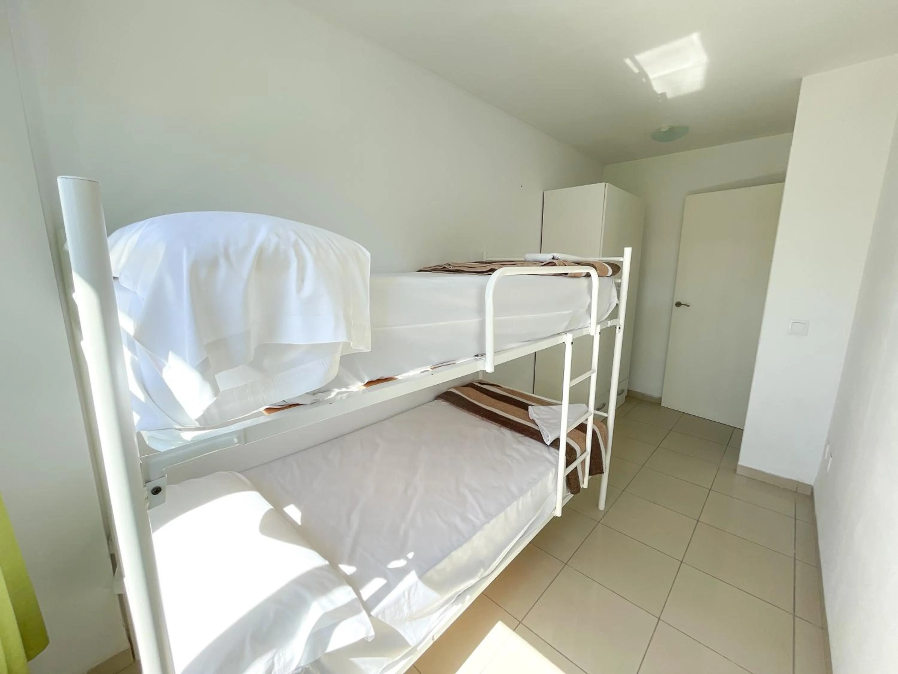 Bed in Apartamentos Playa de Benicarló 3000