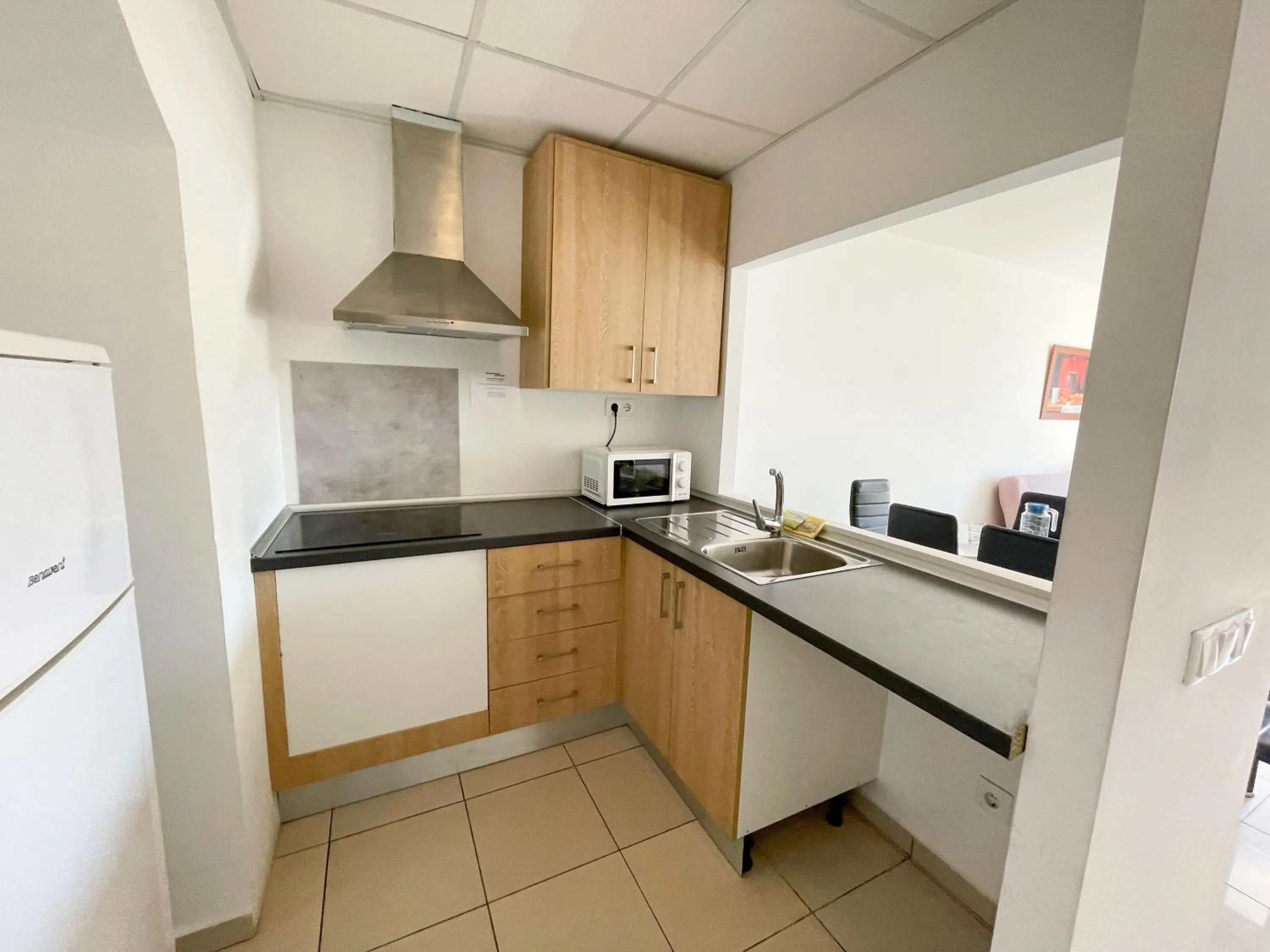 Kitchen or kitchenette in Apartamentos Playa de Benicarló 3000