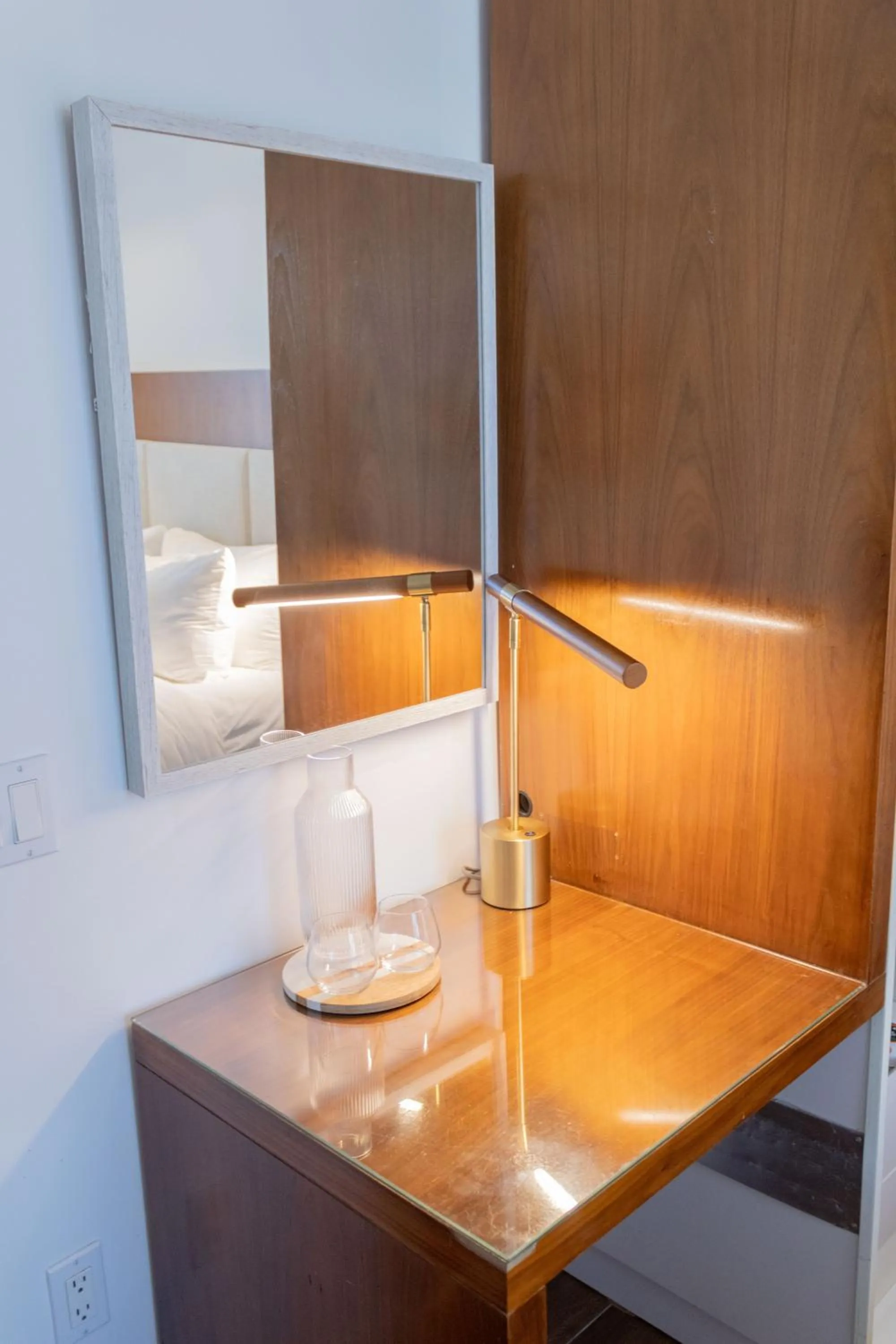 Business facilities in Riviera Beach House