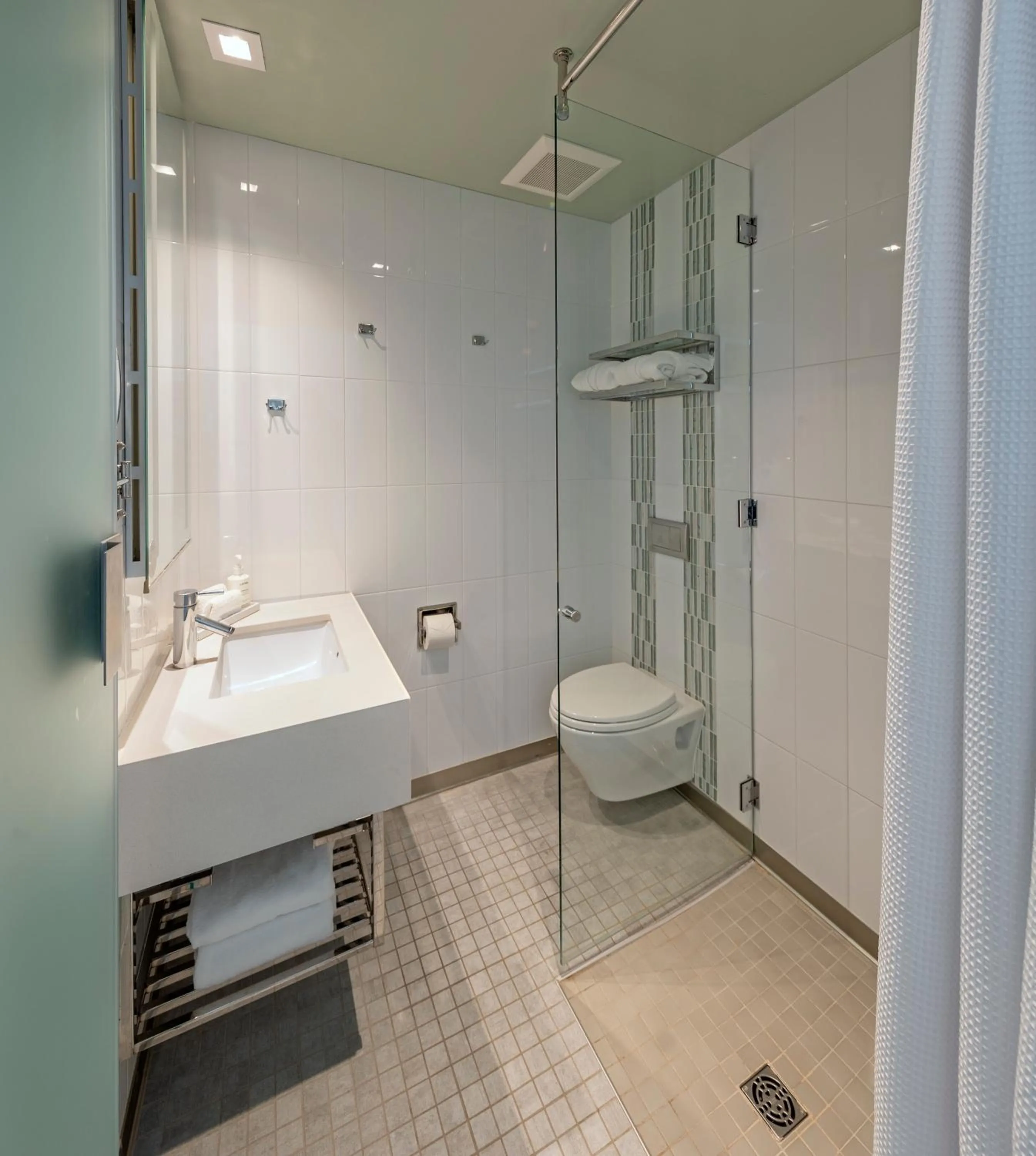 Bathroom, Bed in Riviera Beach House