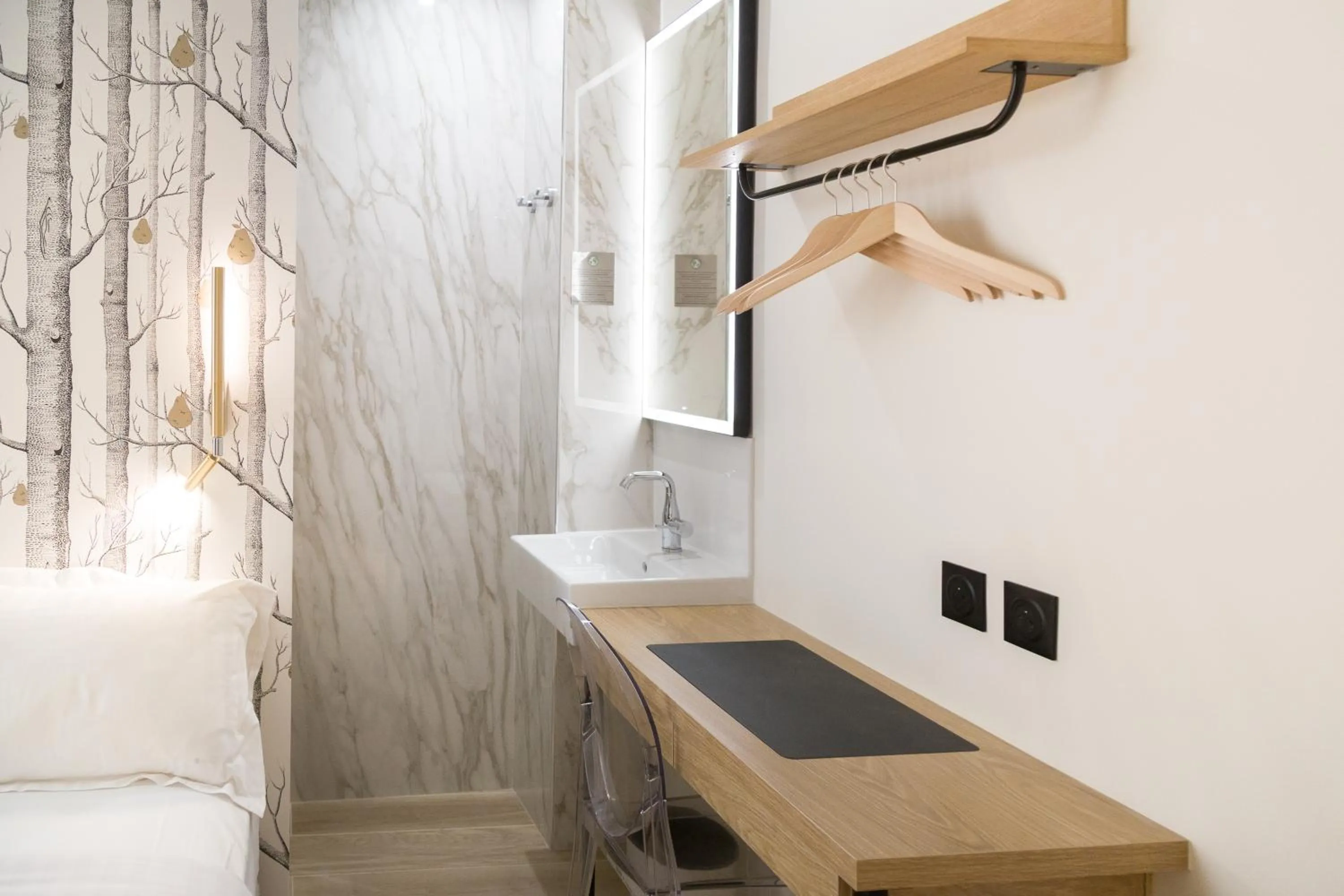 Seating area in Hôtel So Marais