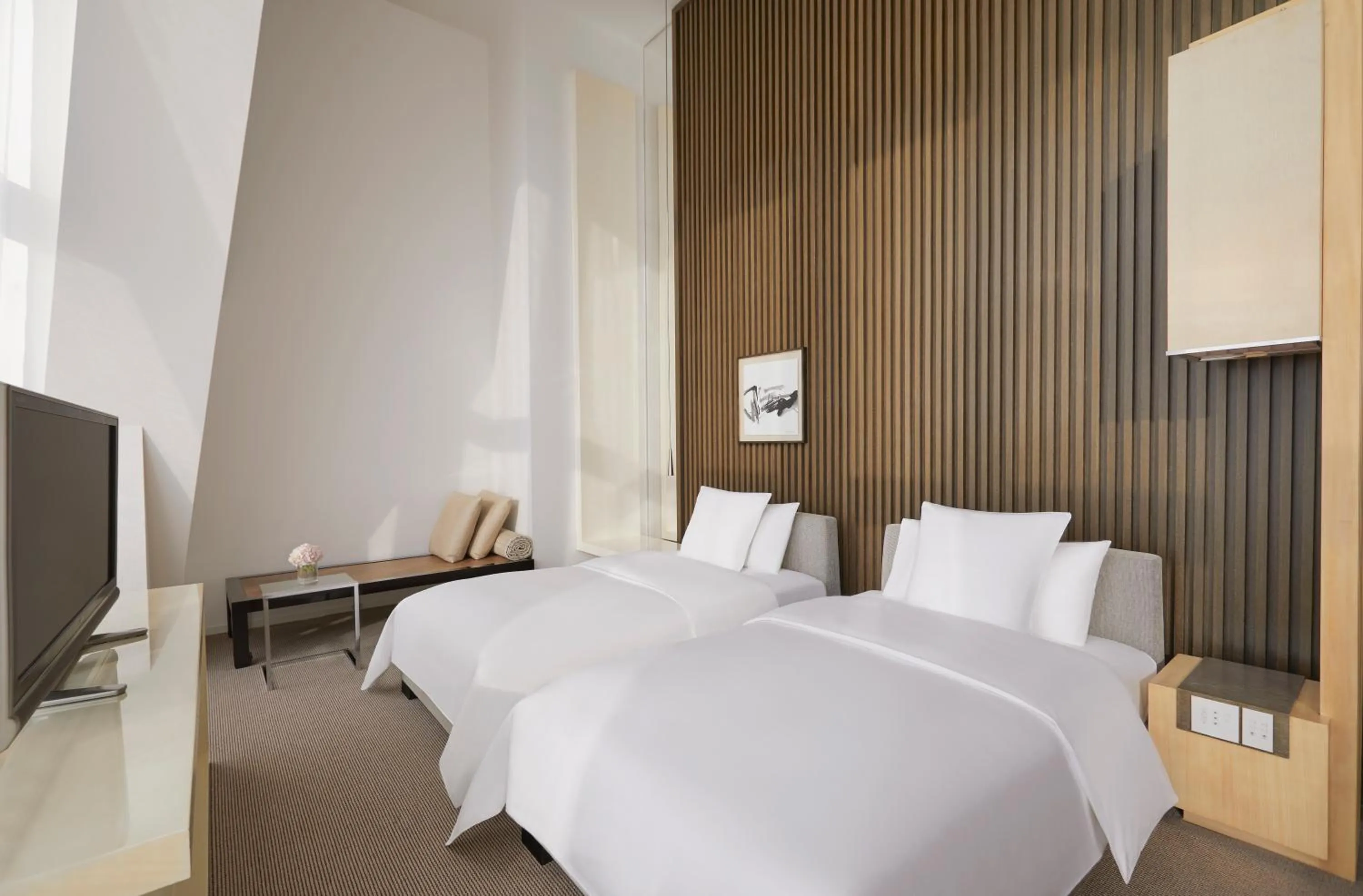 Bed in Park Hyatt Shanghai