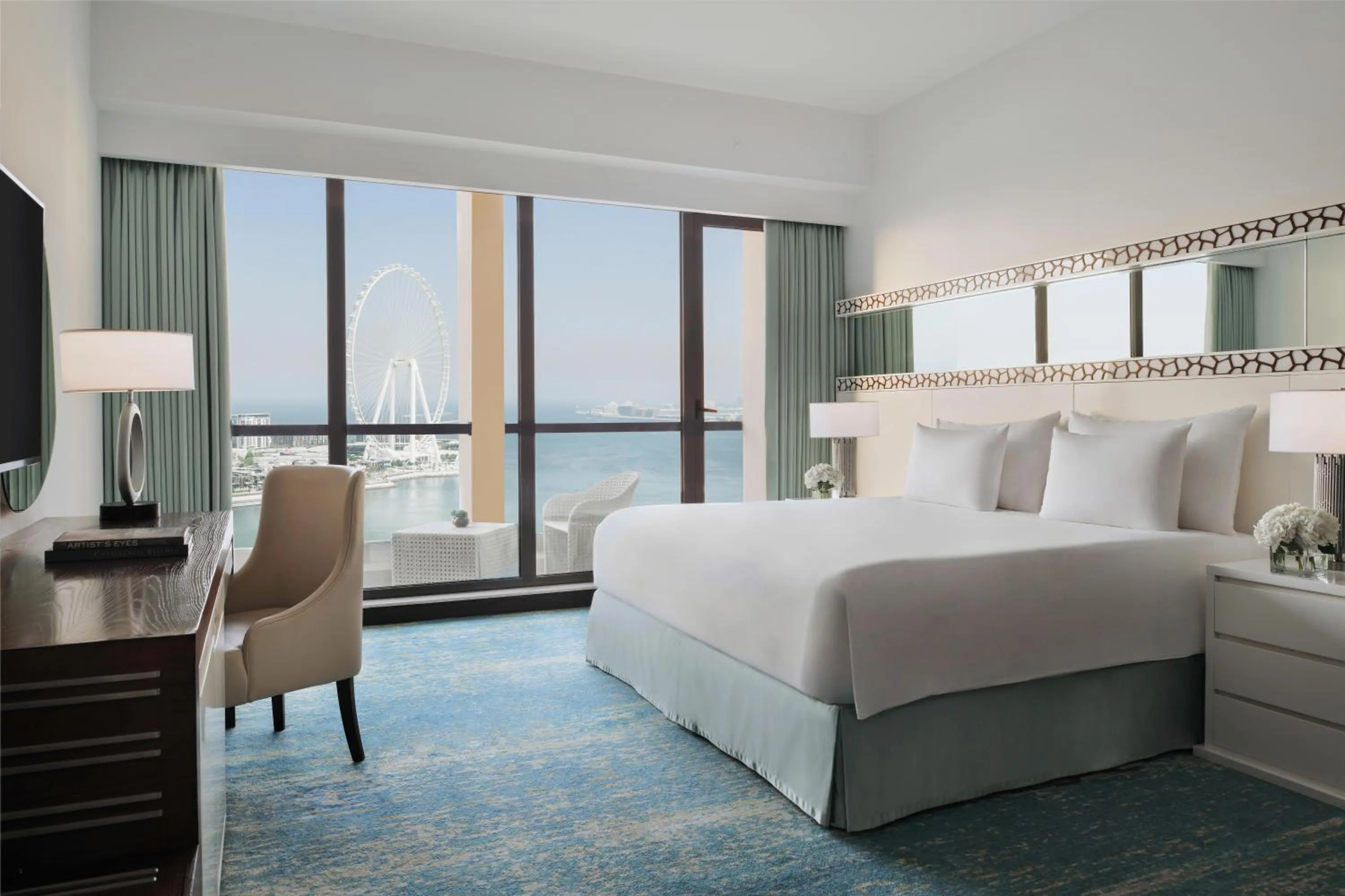 Photo of the whole room, Bed in JA Ocean View Hotel, Jumeirah Beach Dubai