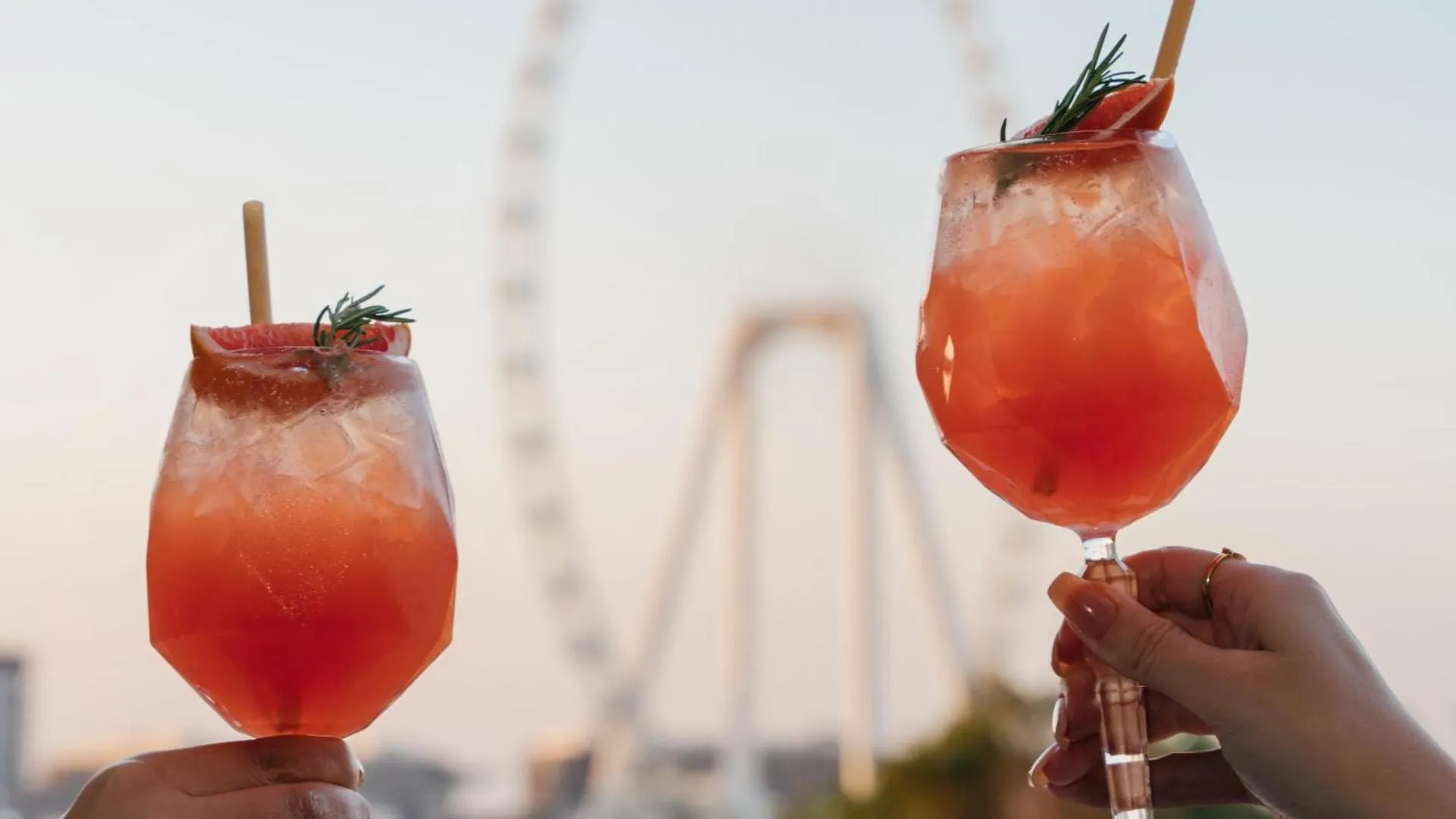 Restaurant/places to eat in JA Ocean View Hotel, Jumeirah Beach Dubai