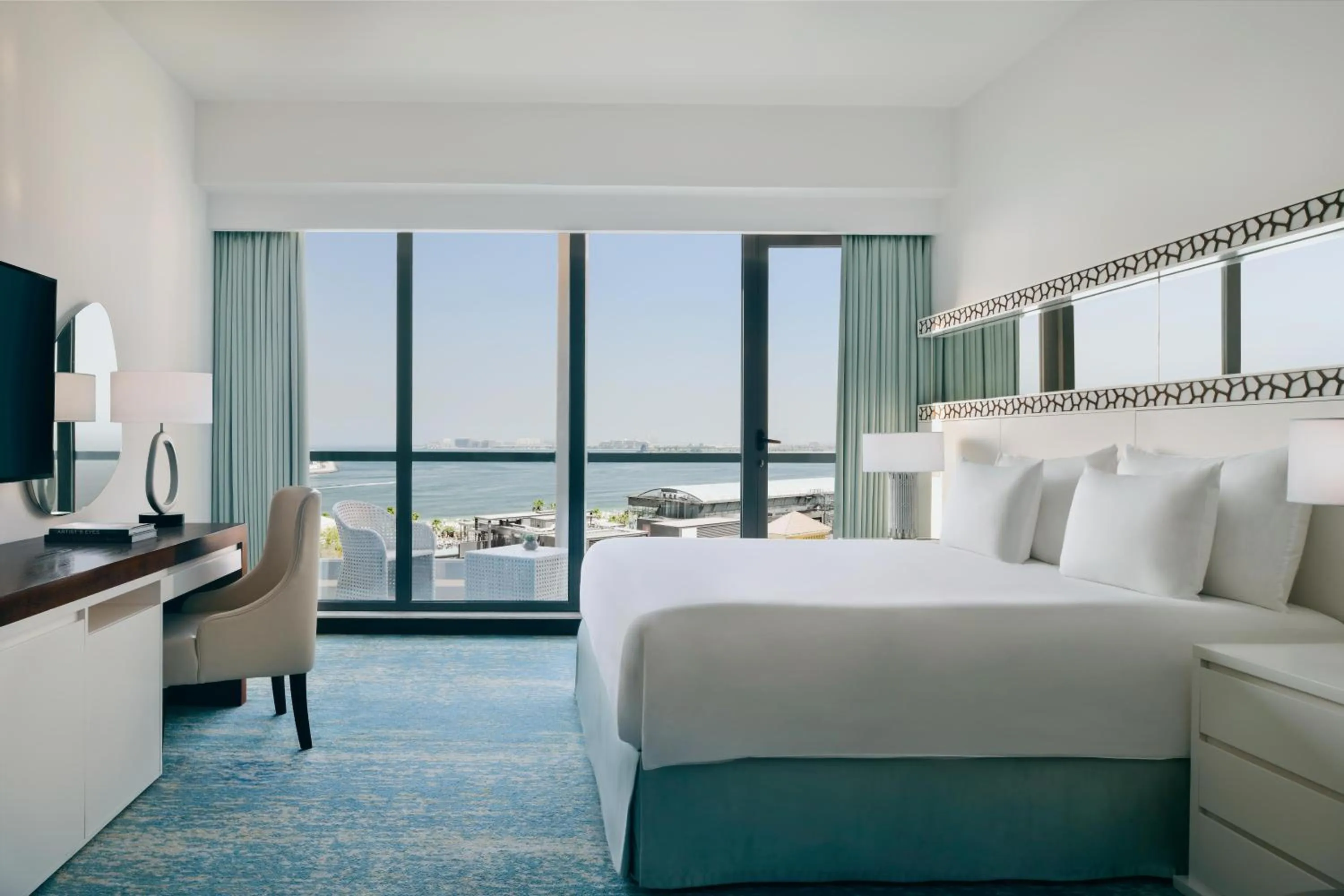 Photo of the whole room, Bed in JA Ocean View Hotel, Jumeirah Beach Dubai