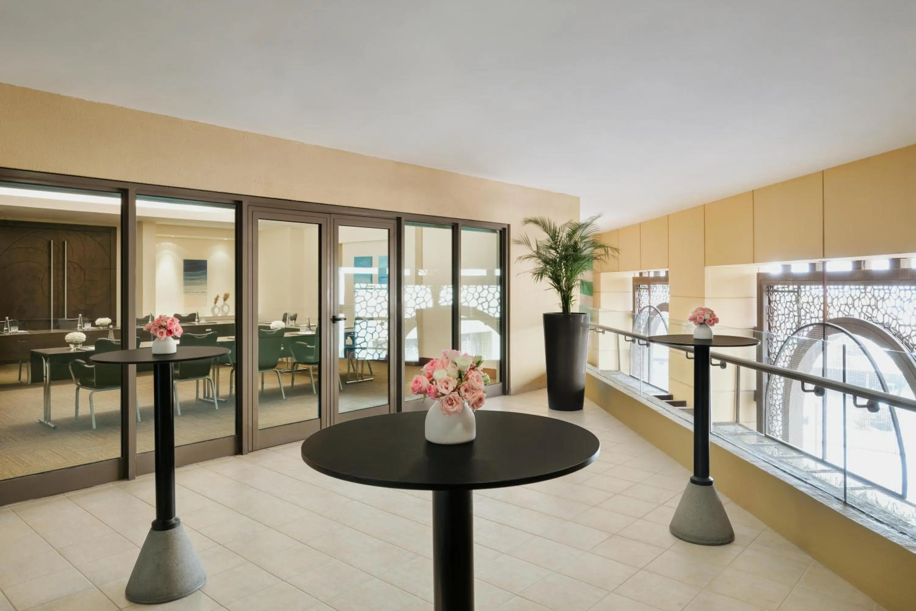 Meeting/conference room in JA Ocean View Hotel, Jumeirah Beach Dubai