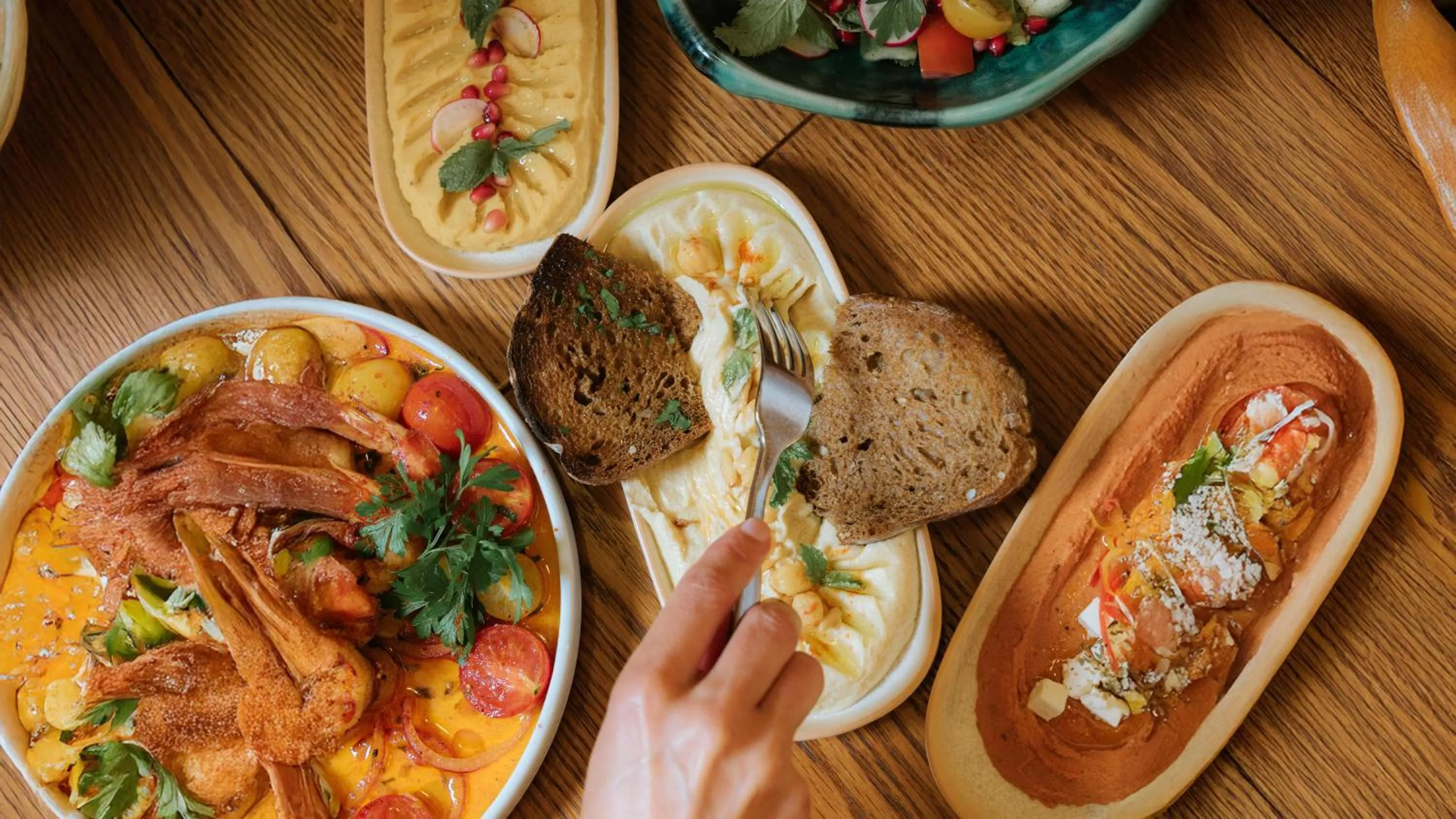 Restaurant/places to eat in JA Ocean View Hotel, Jumeirah Beach Dubai