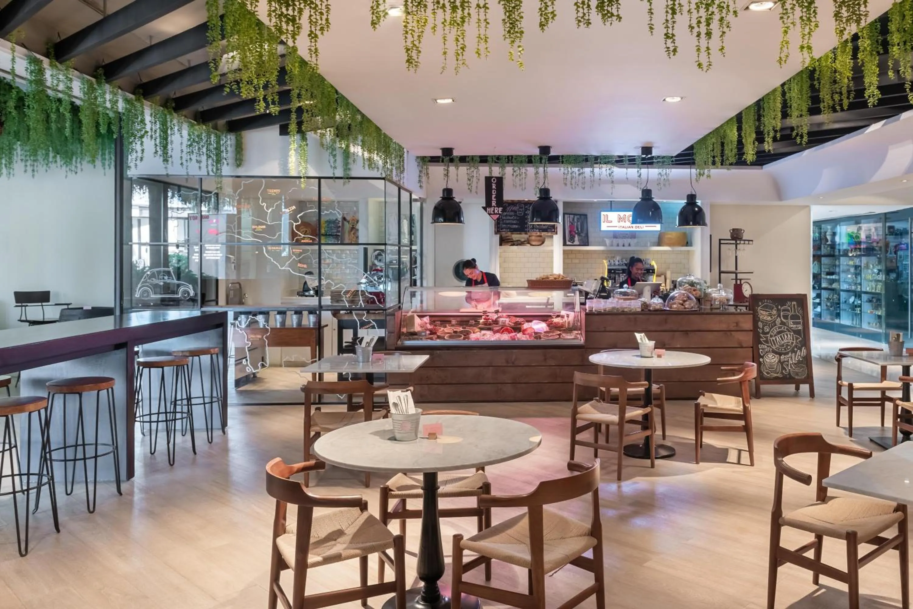 Lounge or bar in JA Ocean View Hotel, Jumeirah Beach Dubai