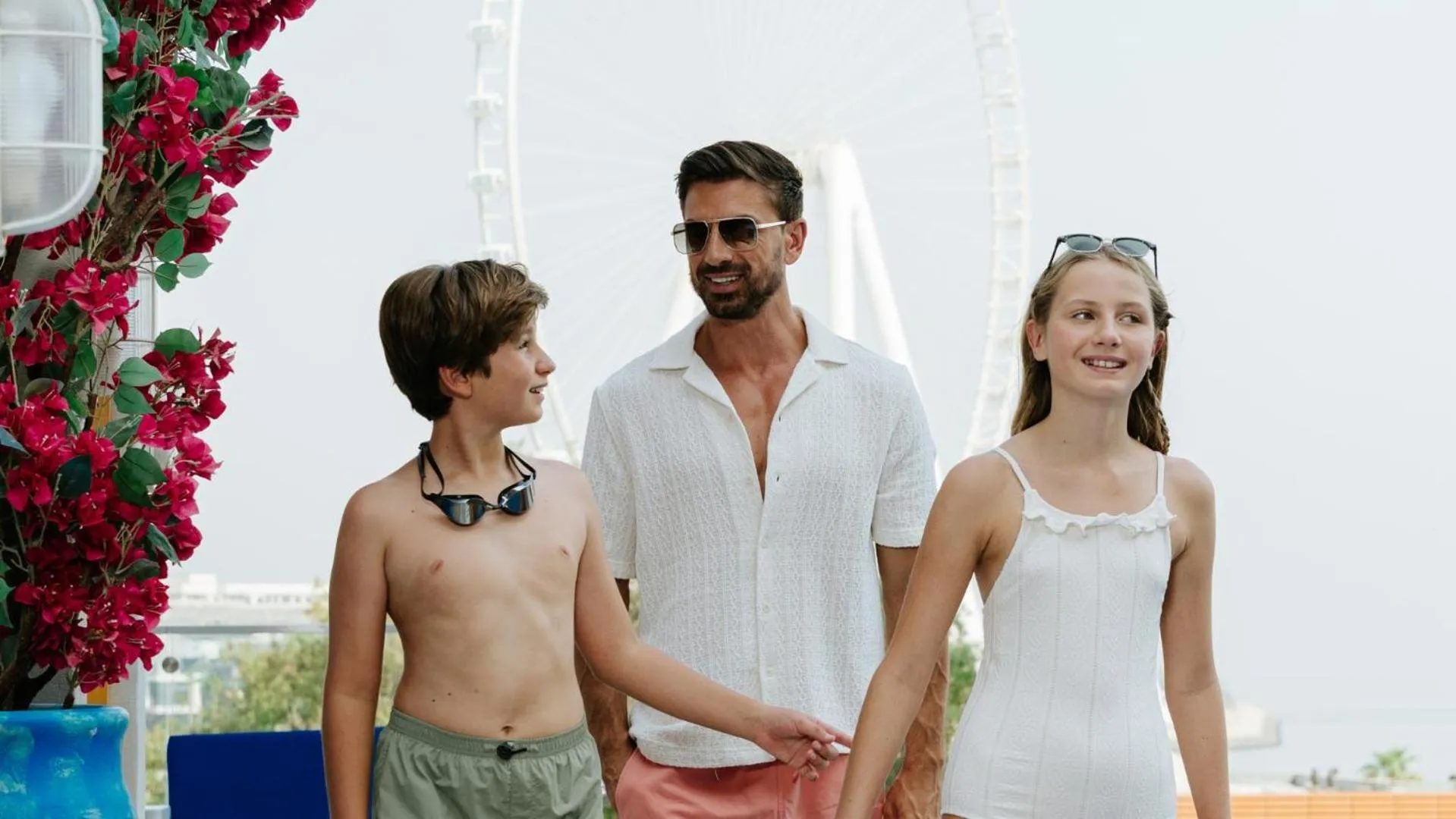 Swimming pool in JA Ocean View Hotel, Jumeirah Beach Dubai