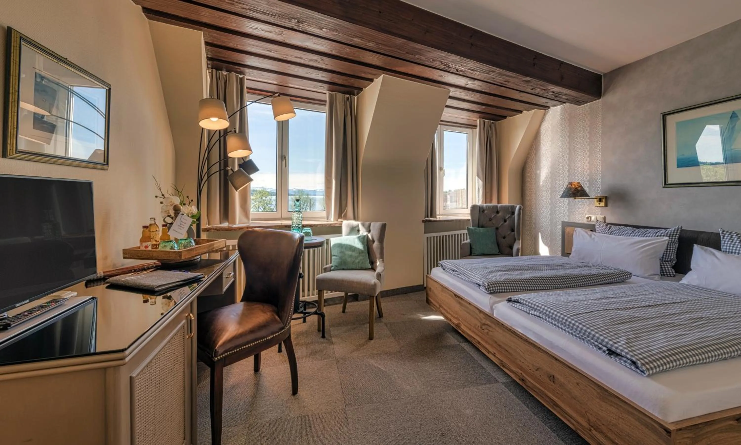 Bed in Hotel Starnberger See