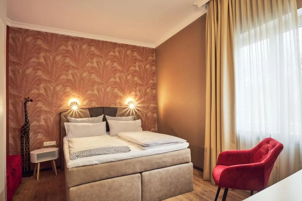 Bed in Hotel Starnberger See