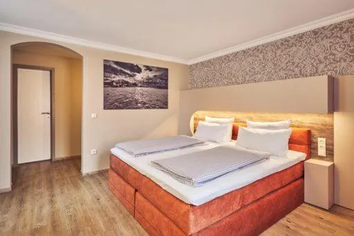 Bed in Hotel Starnberger See