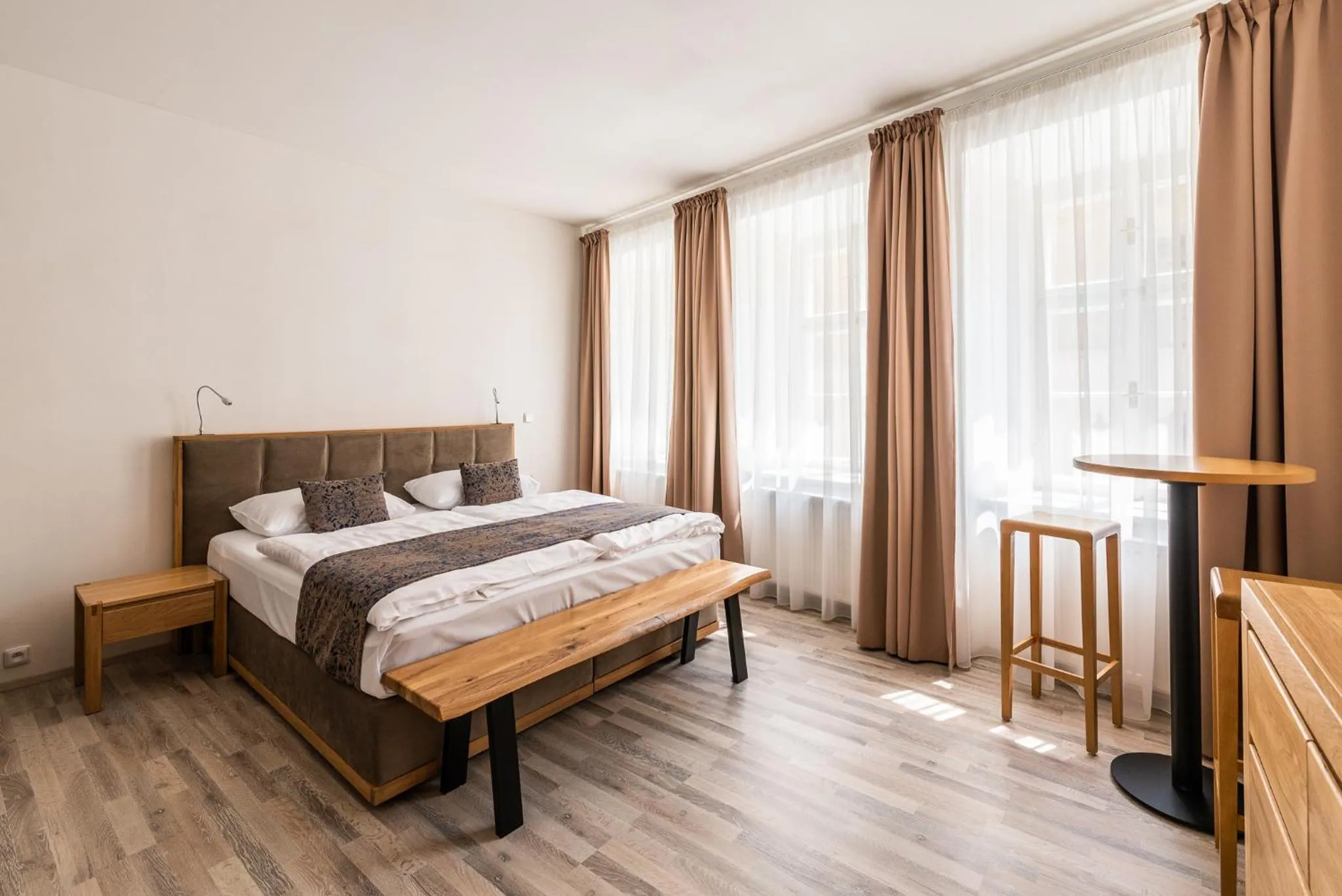 Bed in Historic Centre Aparthotel X