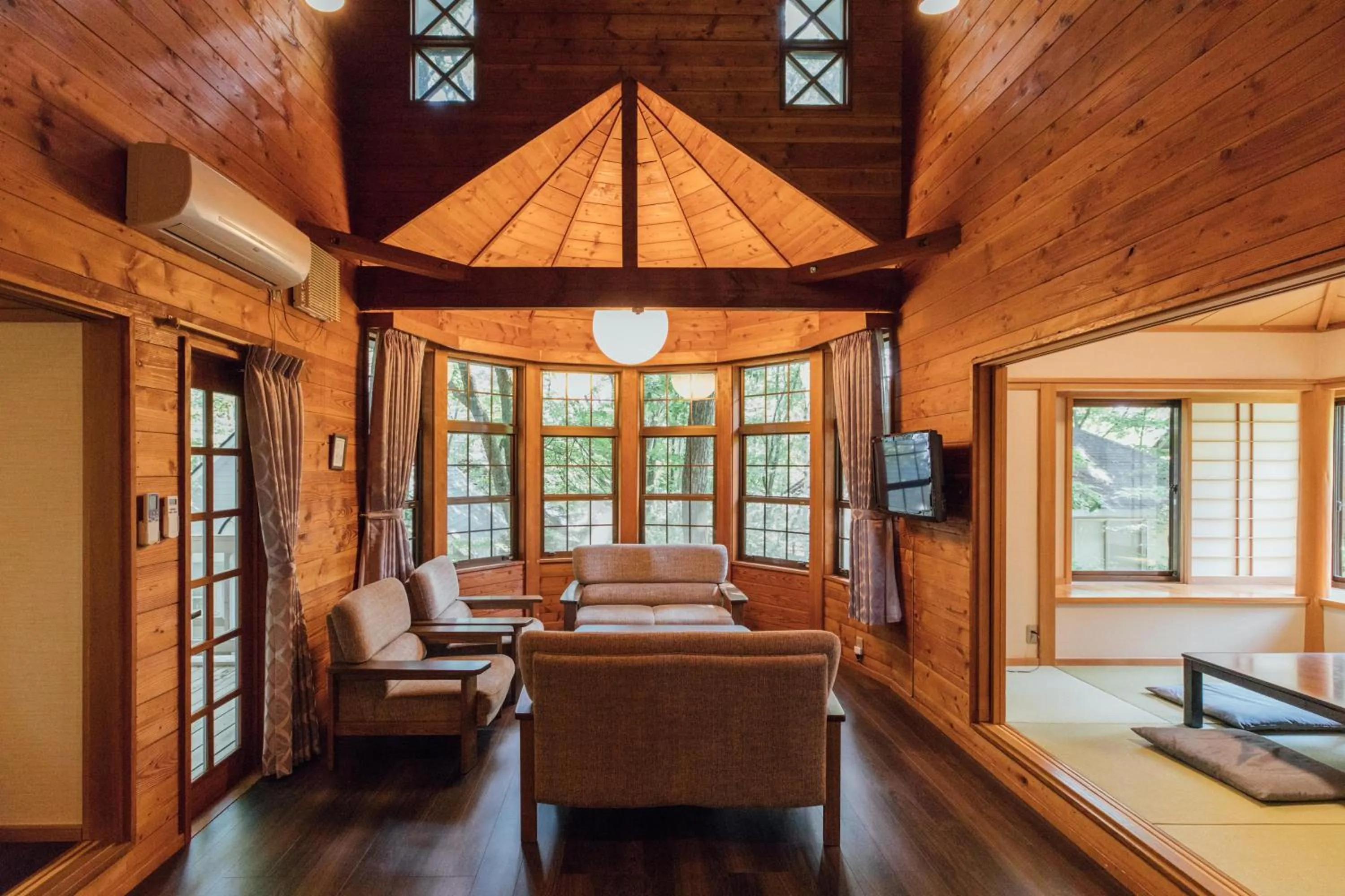 Living room in Izumigo AMBIENT Yatsugatake Cottage