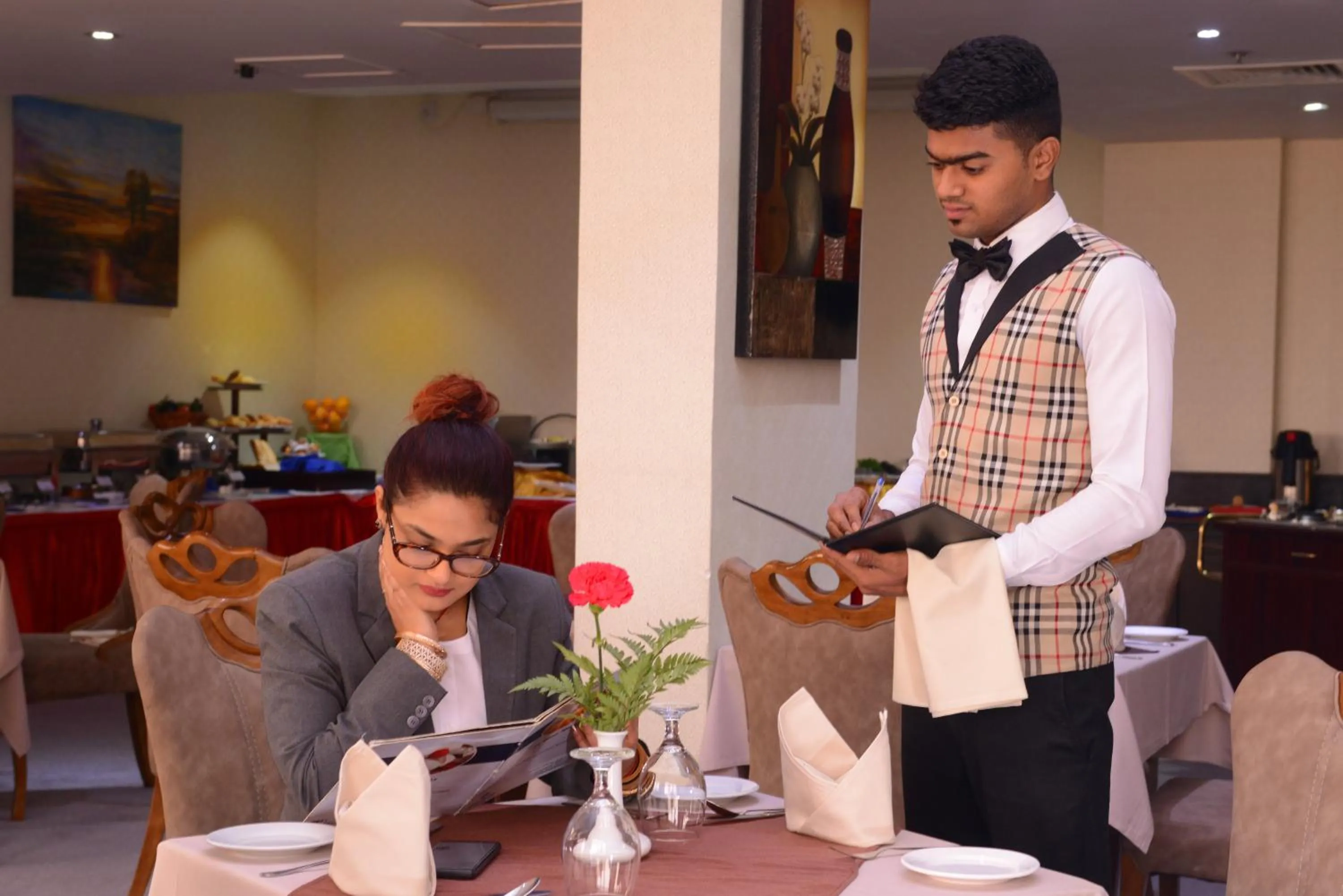 Restaurant/places to eat in Juffair Gate Hotel