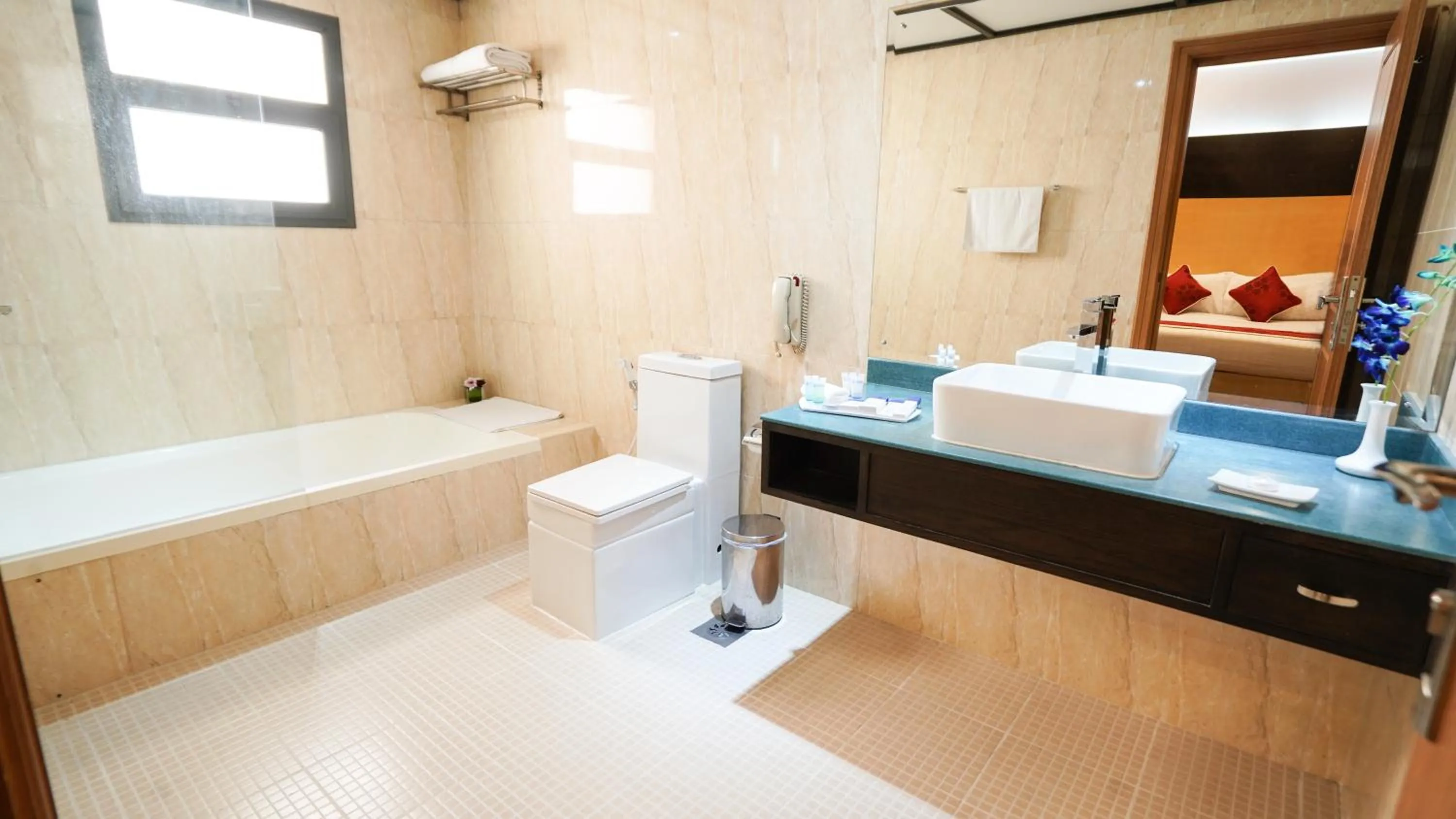 Bathroom in Juffair Gate Hotel