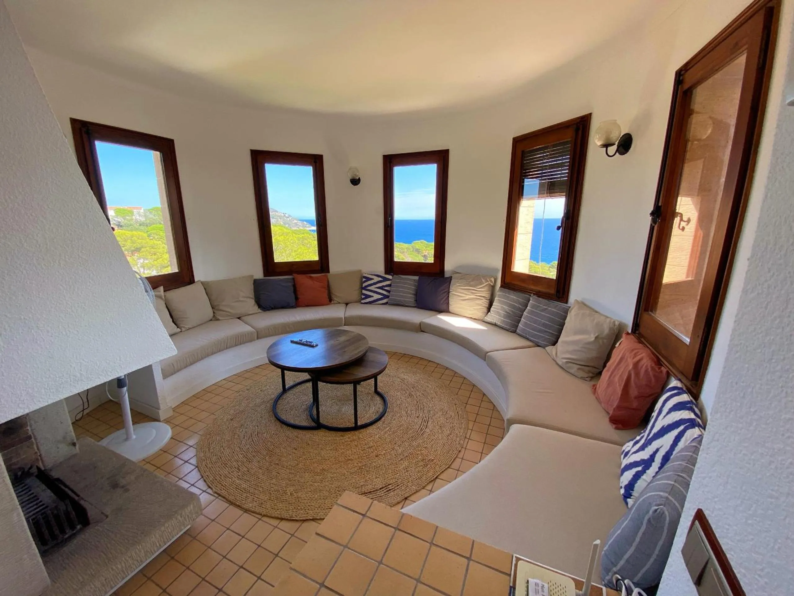 Living room in Spectacular Mediterranean view!