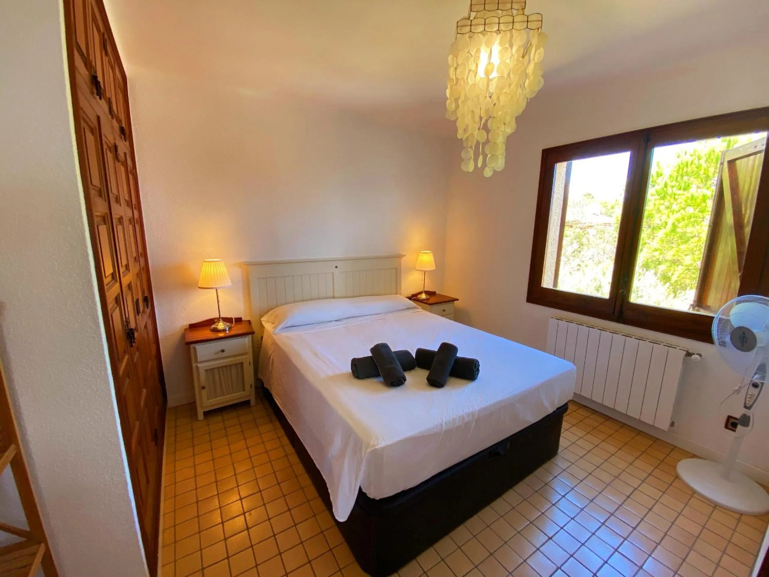 Bed in Spectacular Mediterranean view!