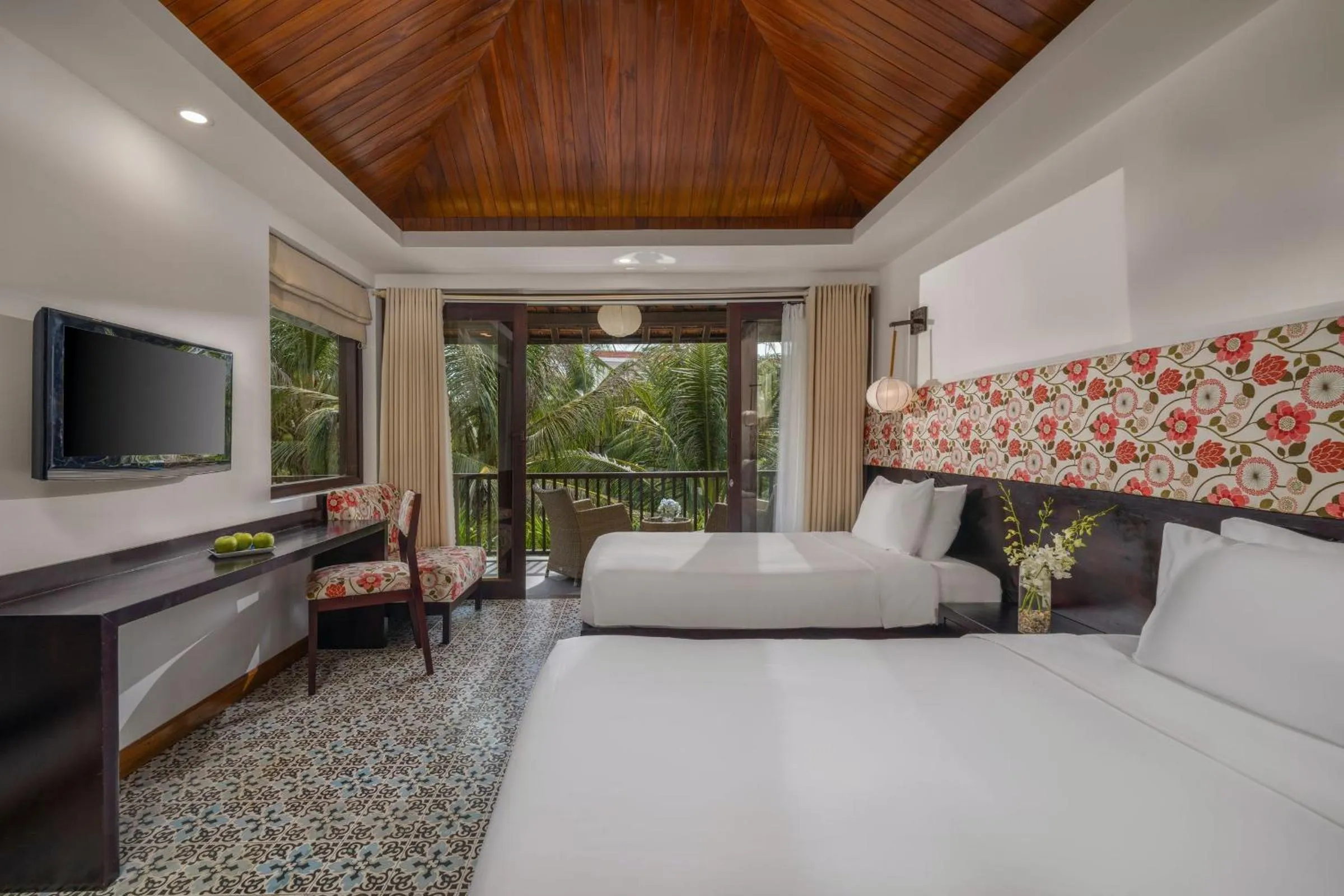 Bed in Emerald Hoi An Riverside Resort