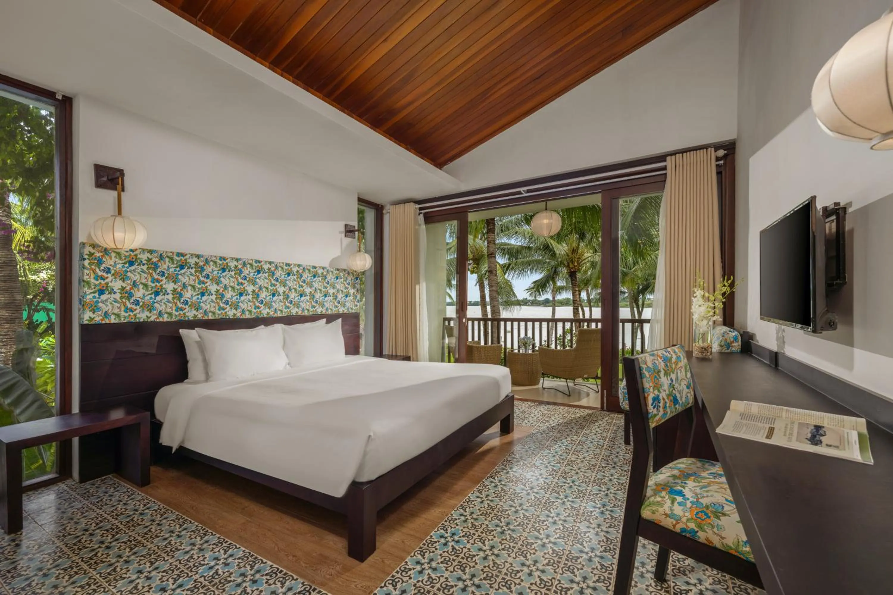 Bed in Emerald Hoi An Riverside Resort