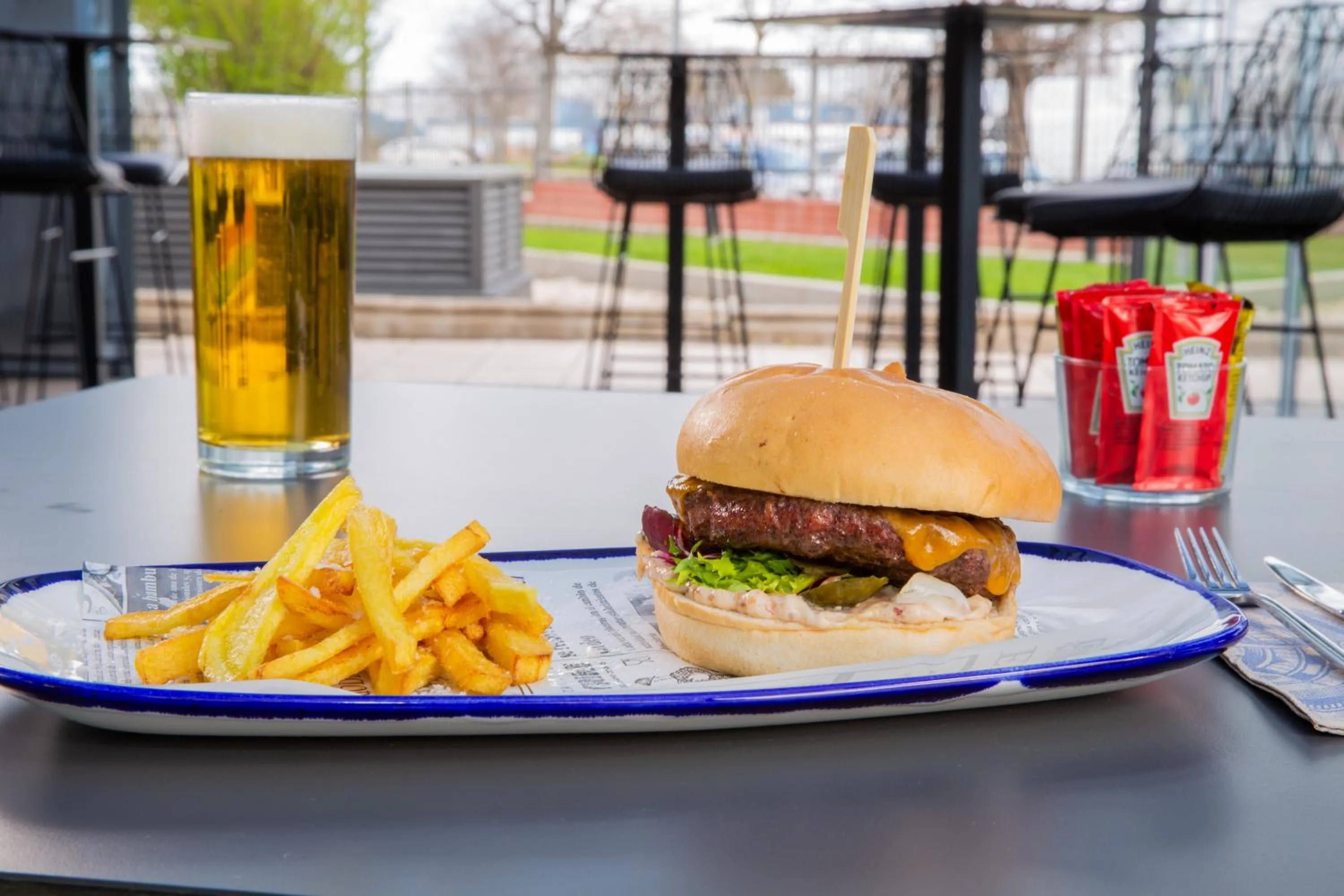 Food and drinks in Ramada by Wyndham Madrid Getafe