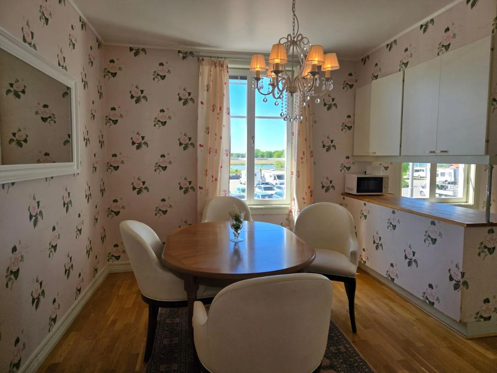 Living room in Vänerport Lakefront Hotell