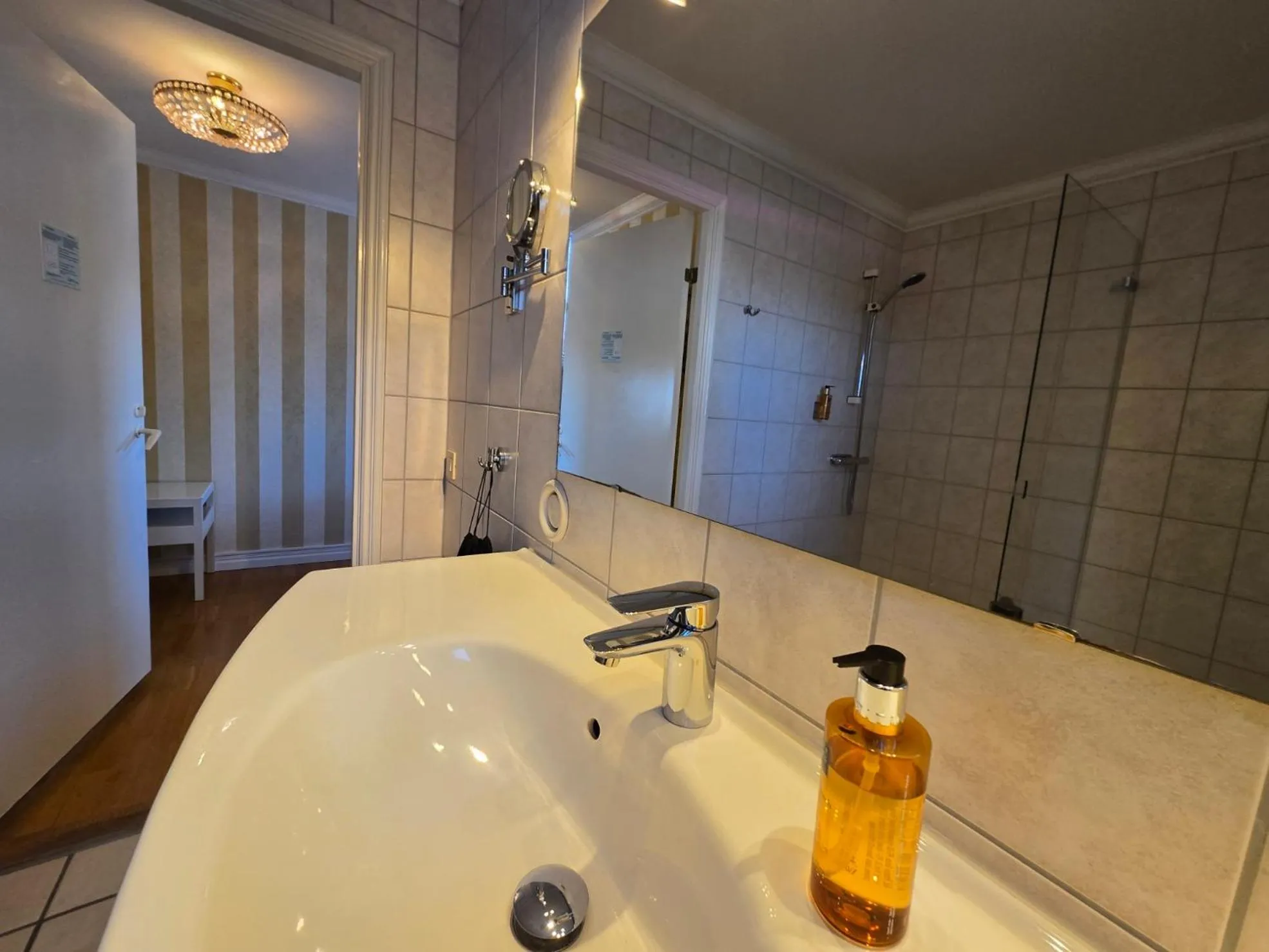 Bathroom in Vänerport Lakefront Hotell