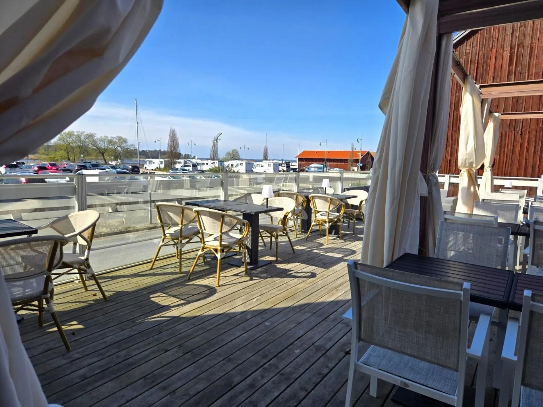 Property building in Vänerport Lakefront Hotell