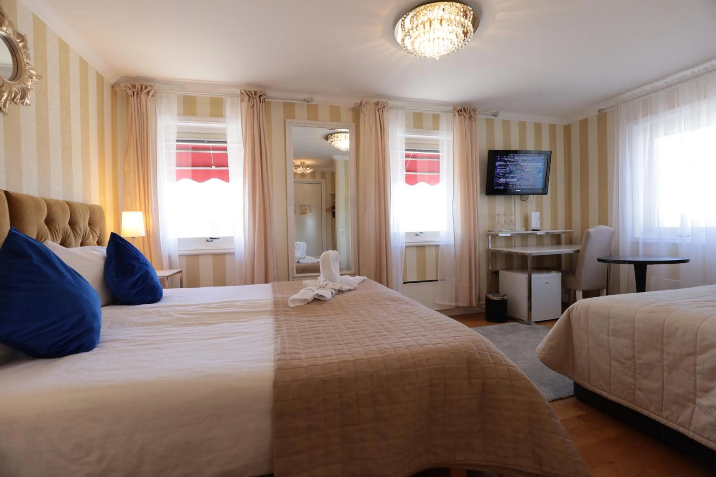 Bed in Vänerport Lakefront Hotell