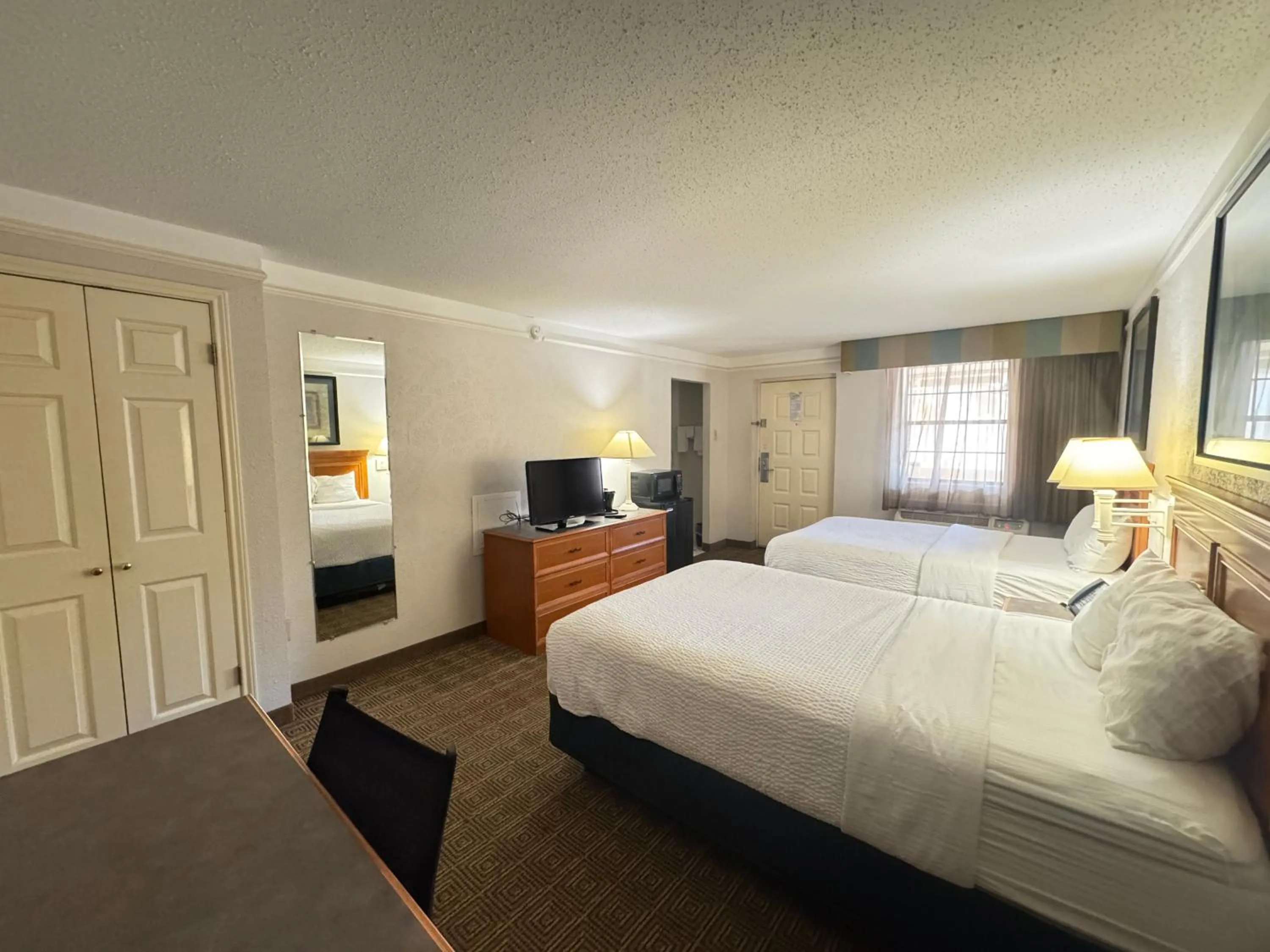 Bed in La Quinta Inn by Wyndham College Station