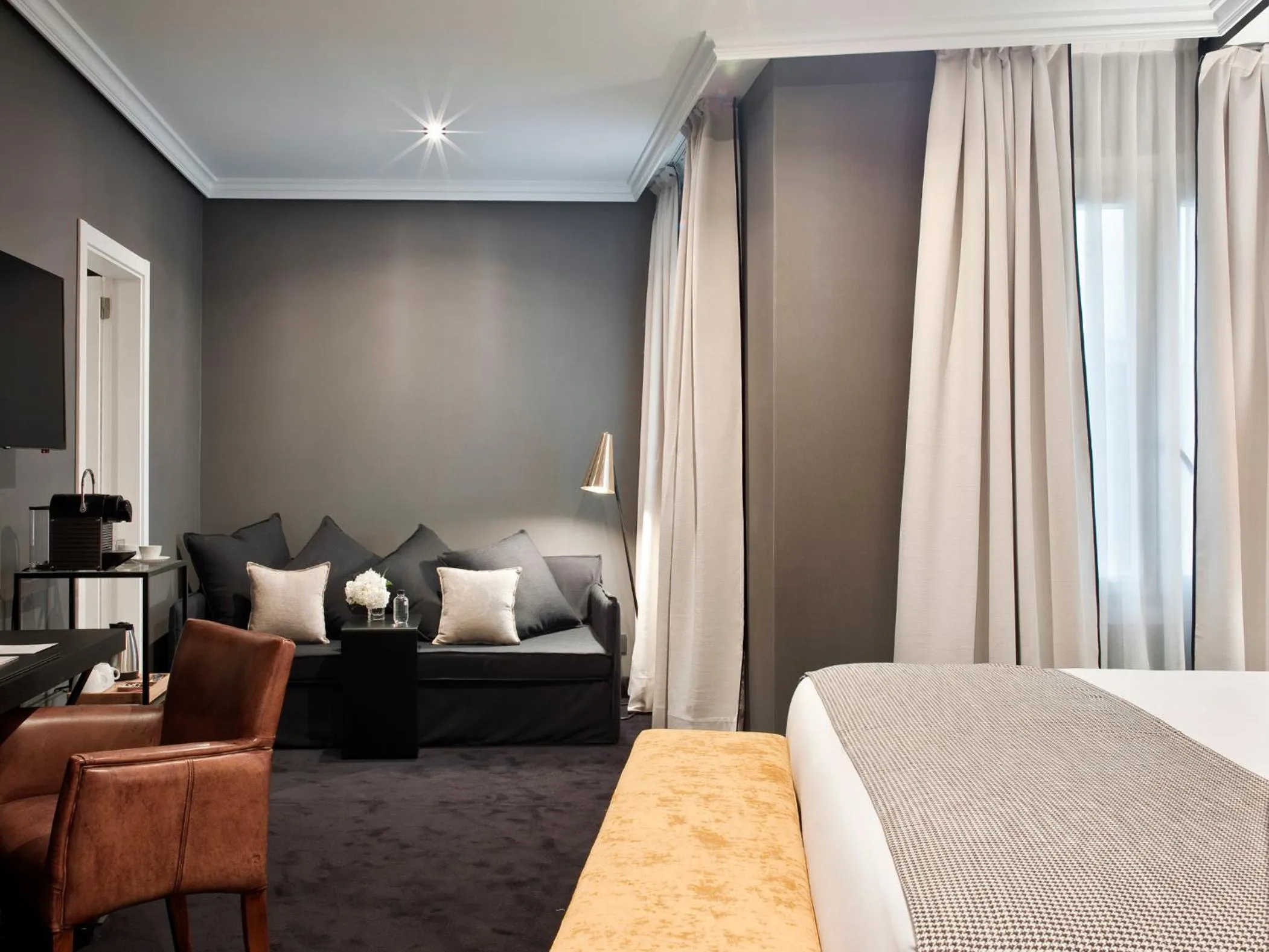 Photo of the whole room, Bed in The Principal Madrid, Small Luxury Hotels