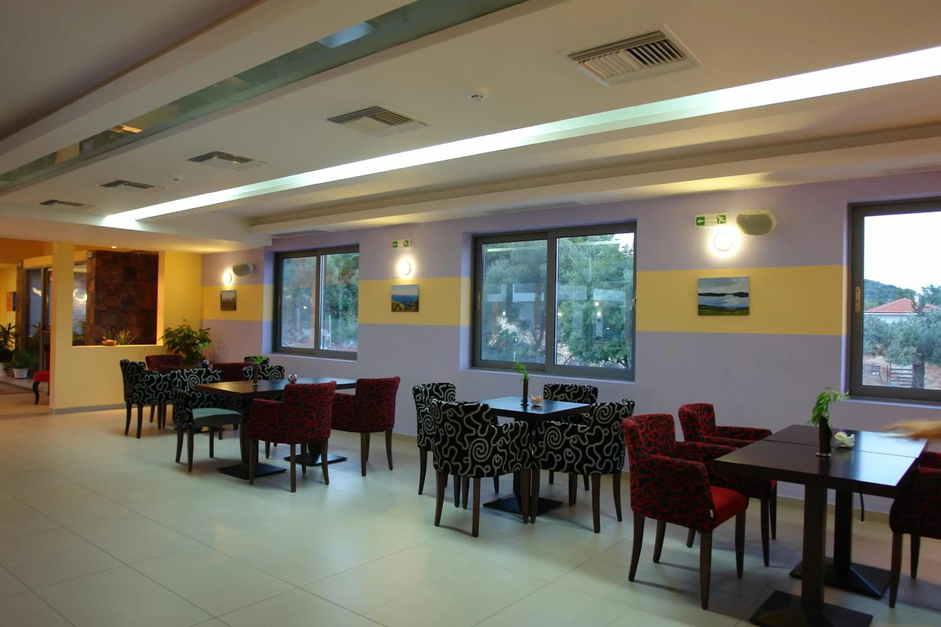 Lounge or bar in 4epoches